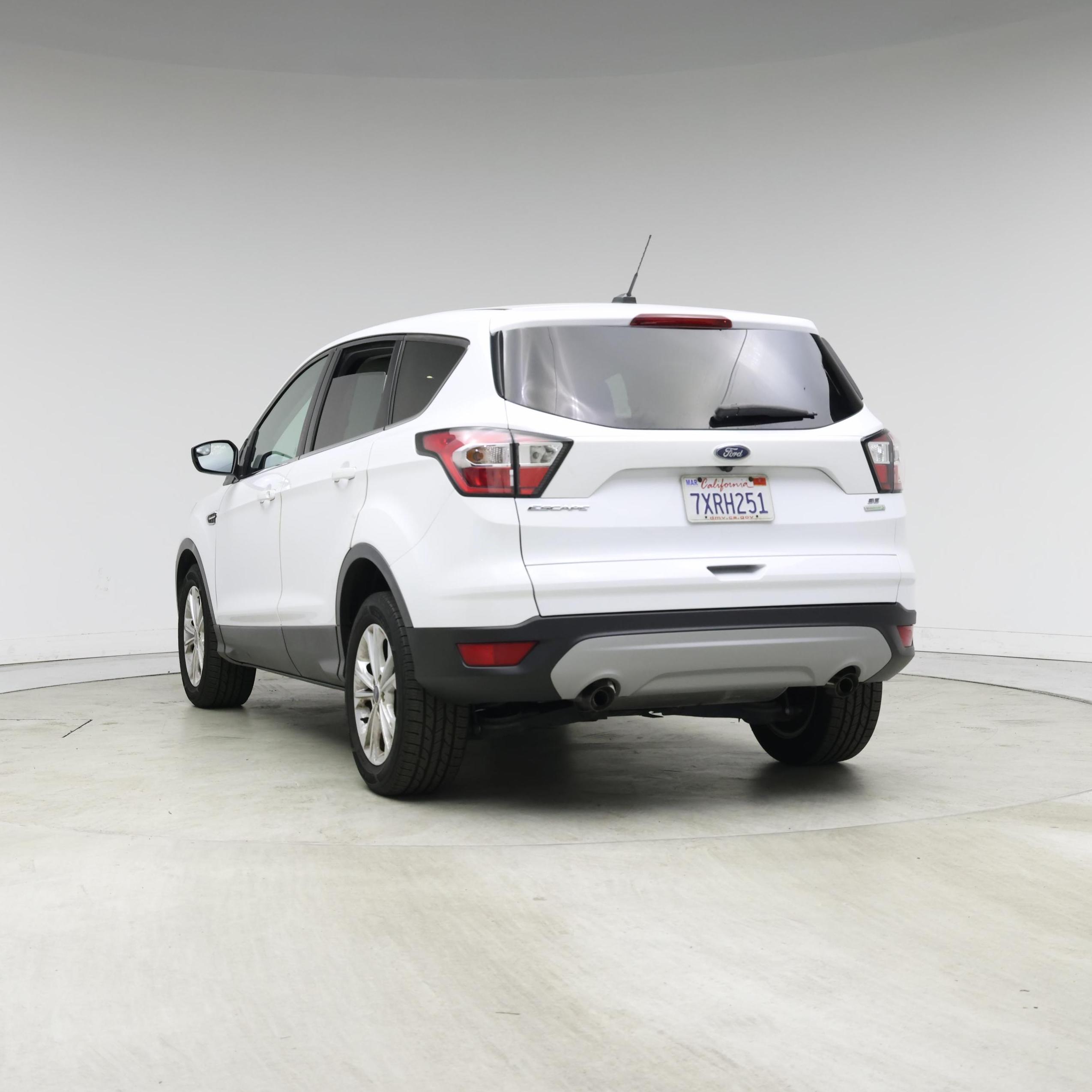 Thumbnail: 2017 Ford Escape - 2