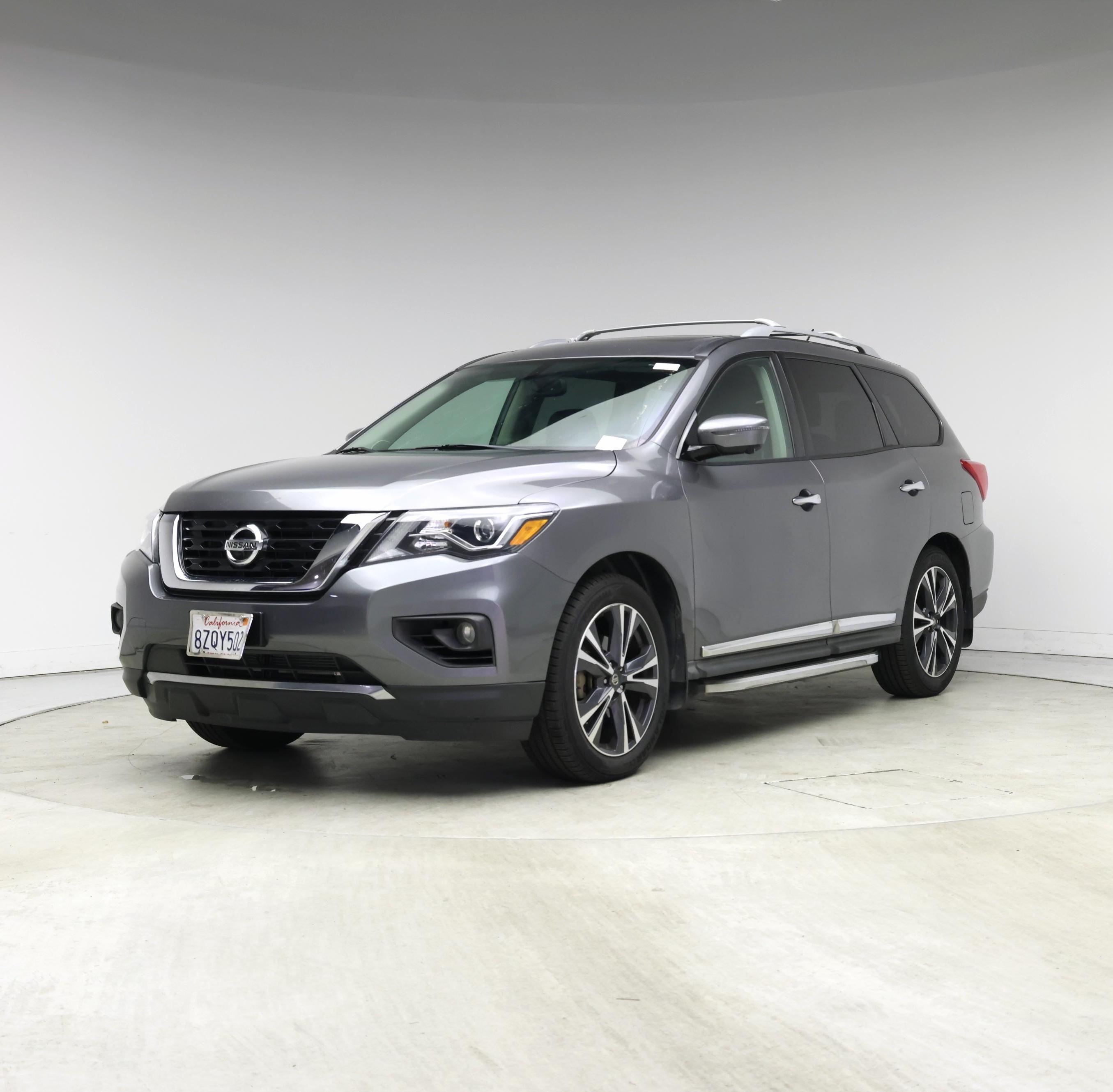 Thumbnail: 2017 Nissan Pathfinder - 4
