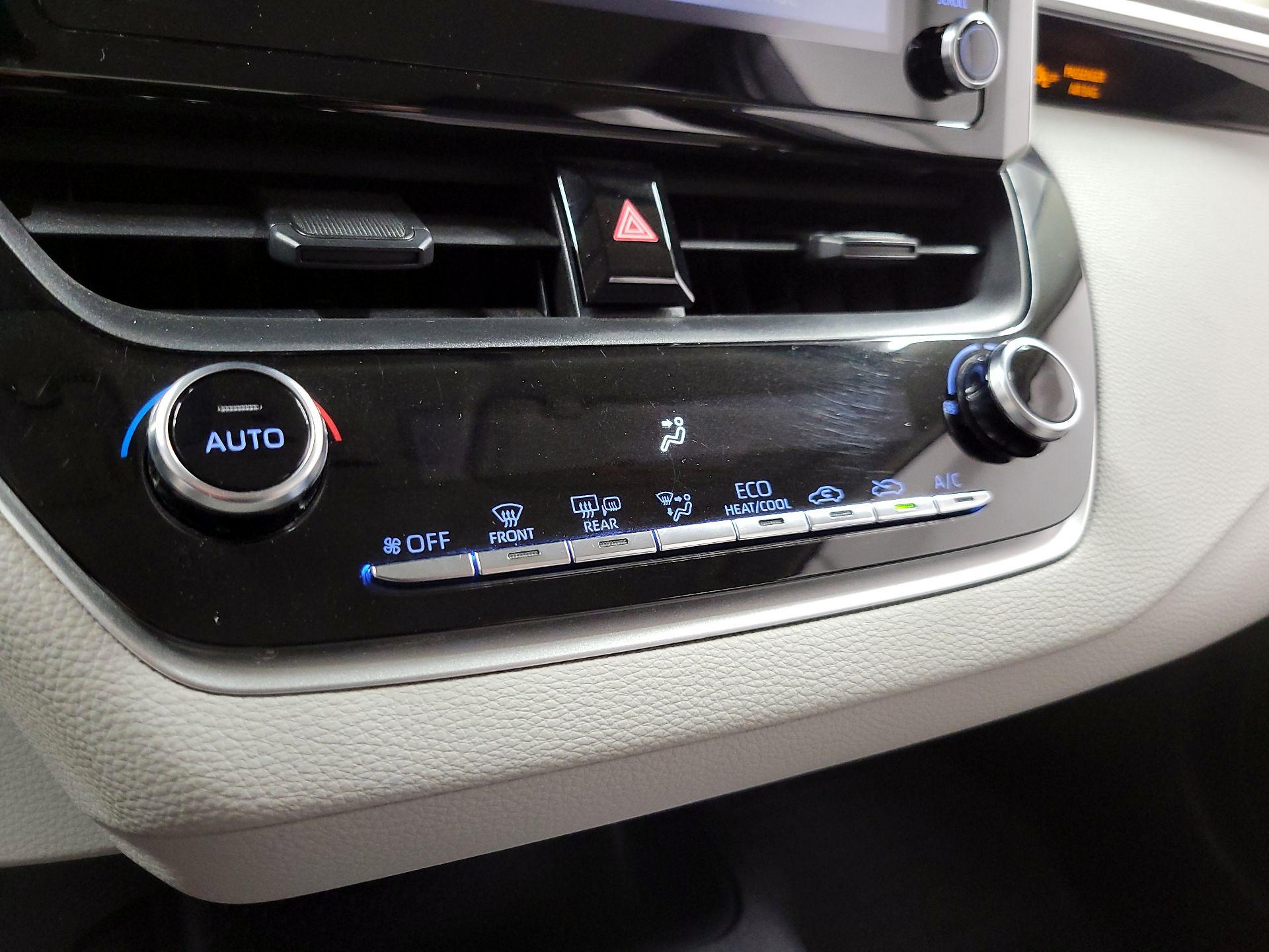 Thumbnail: 2020 Toyota Corolla - 16