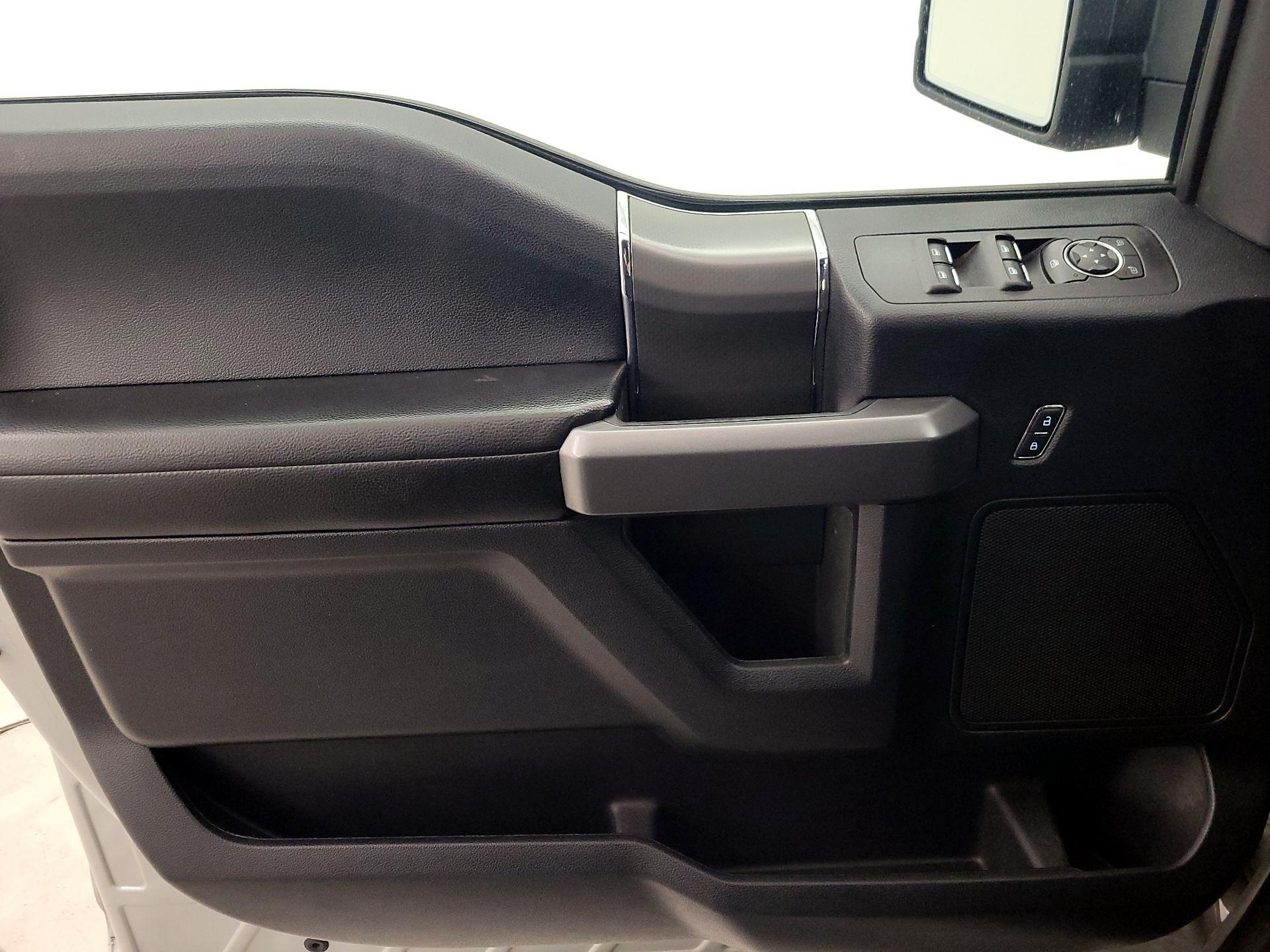 Thumbnail: 2017 Ford F-150 - 12