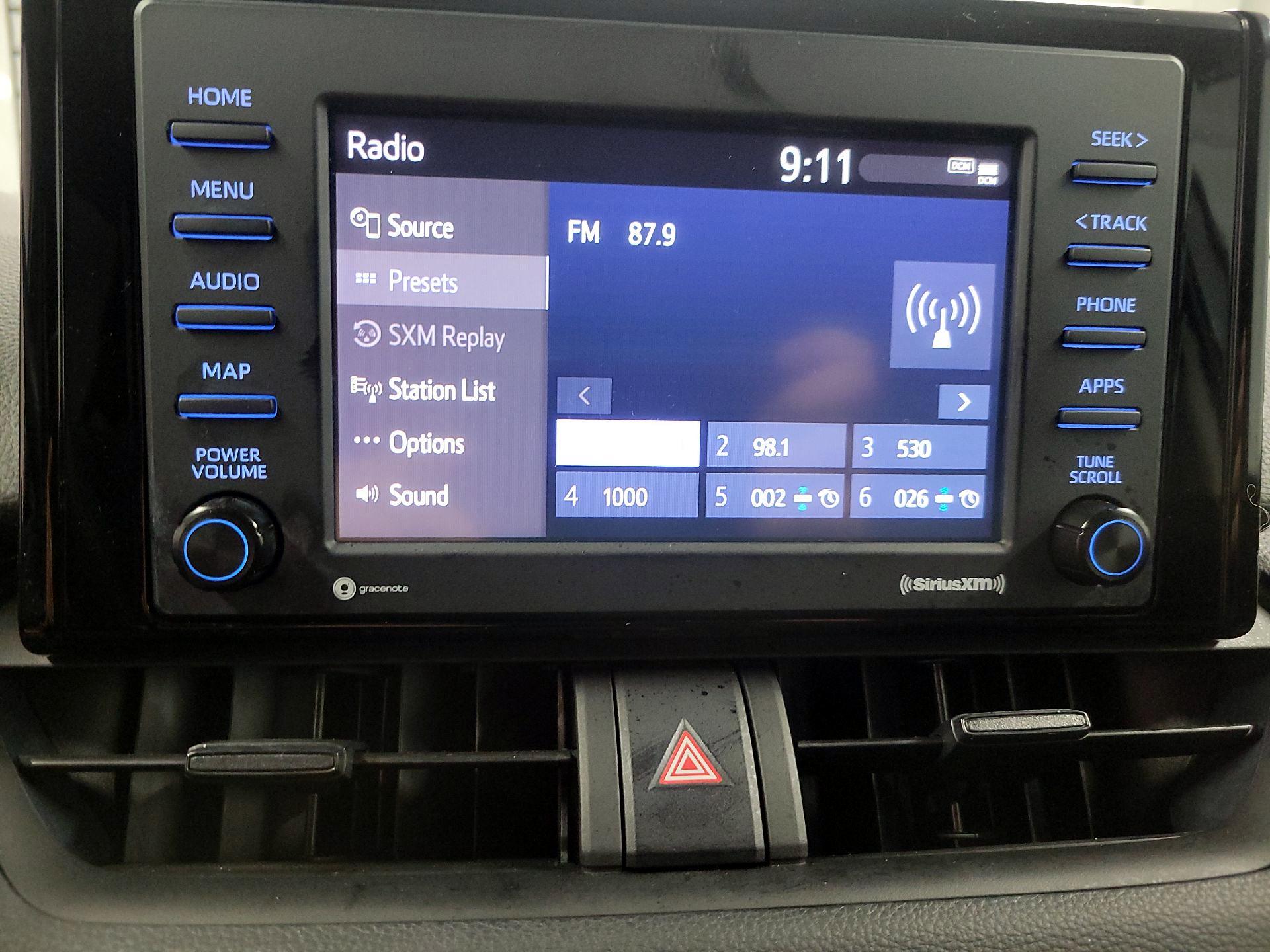 Thumbnail: 2022 Toyota RAV4 - 15