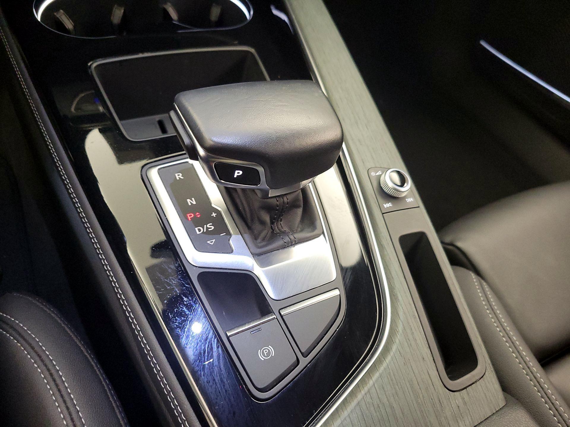 Thumbnail: 2022 Audi A4 - 17