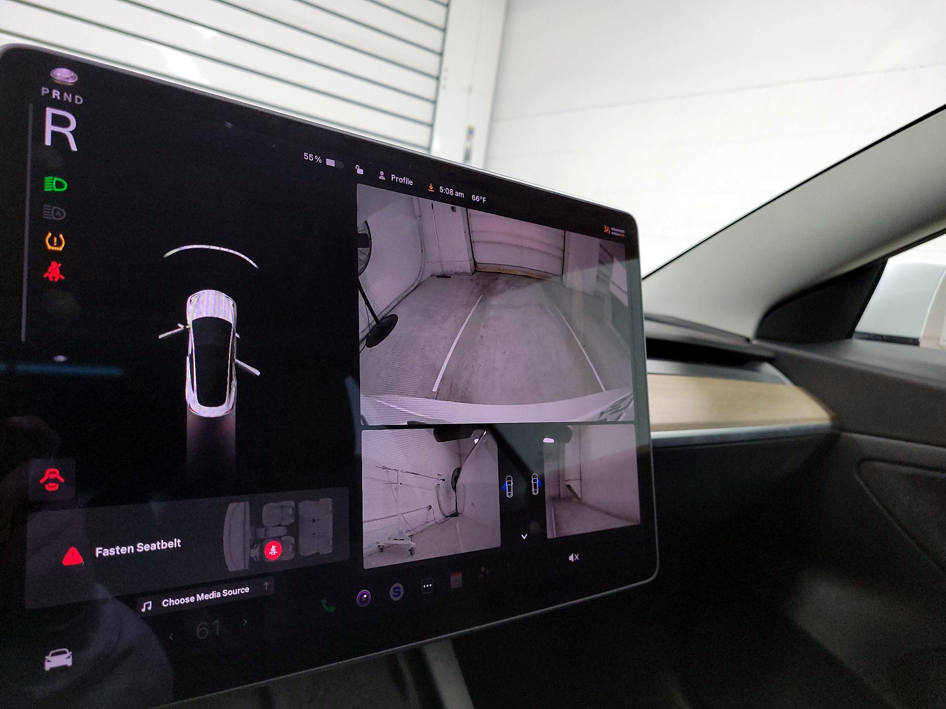 Thumbnail: 2021 Tesla Model 3 - 14