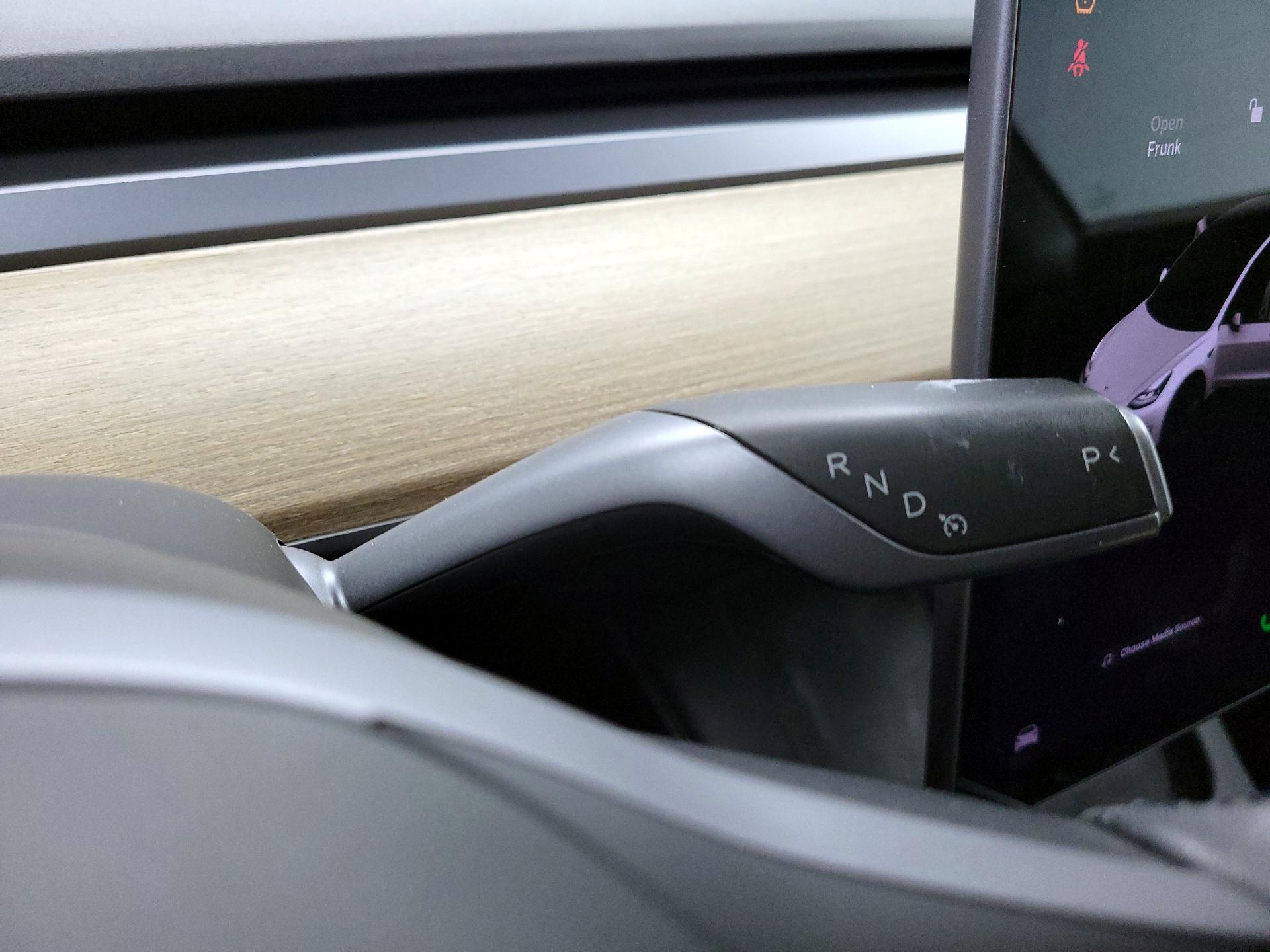 Thumbnail: 2021 Tesla Model 3 - 17