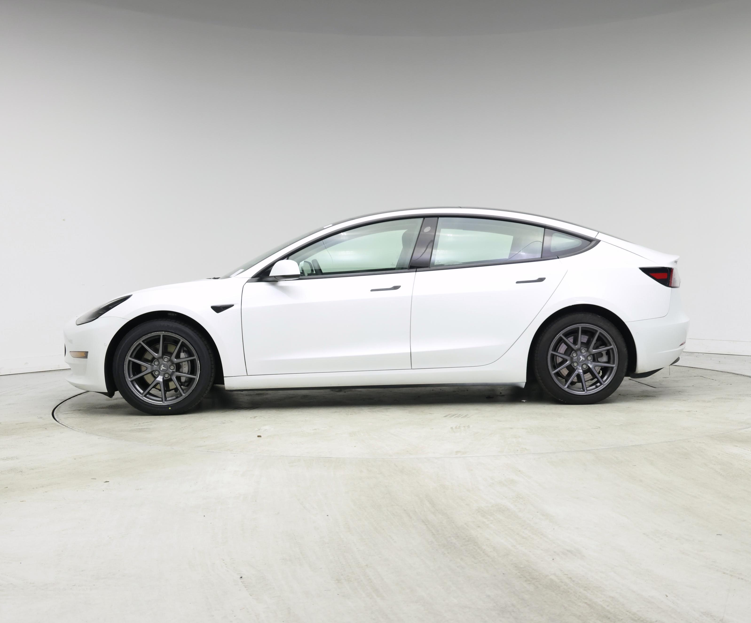 Thumbnail: 2021 Tesla Model 3 - 3