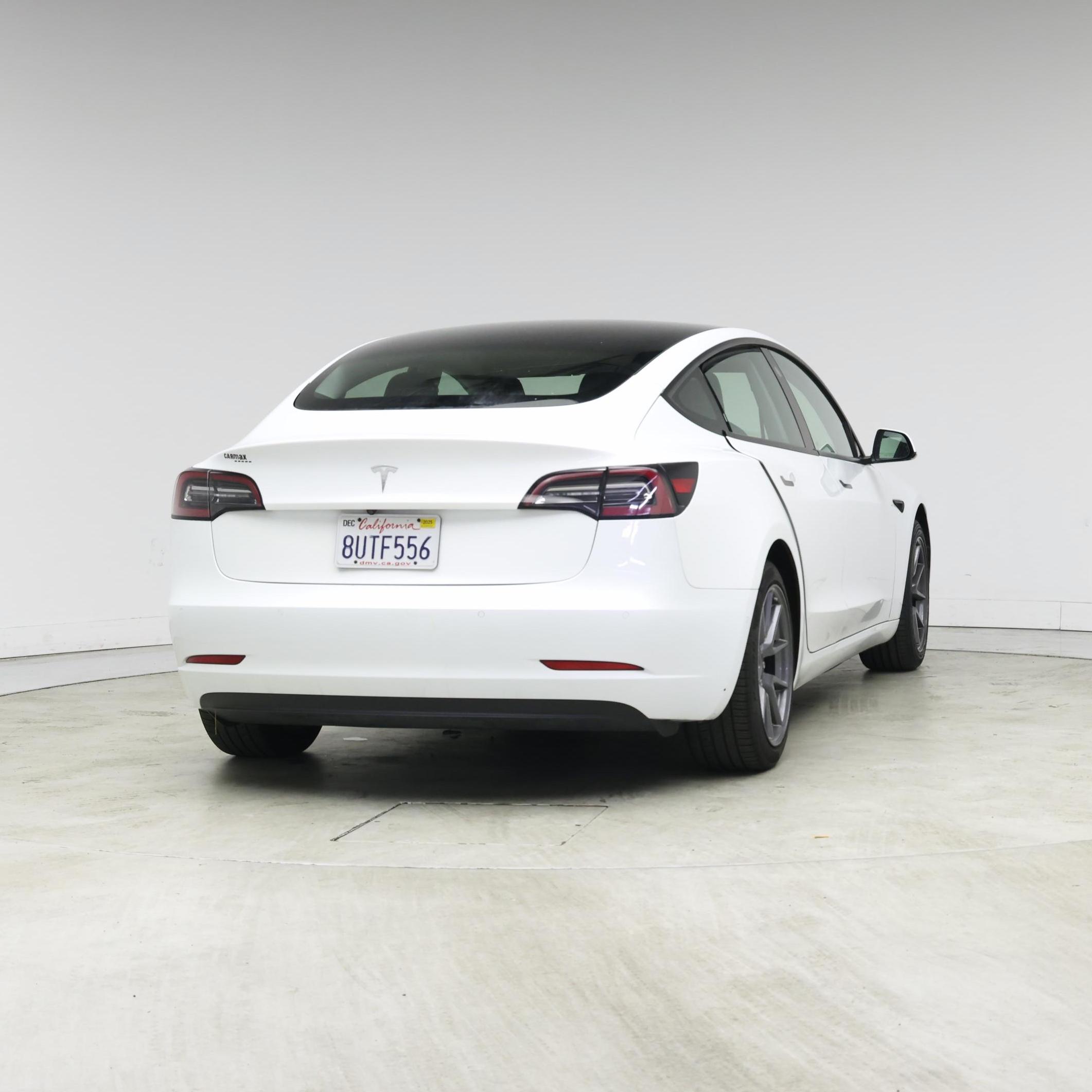 Thumbnail: 2021 Tesla Model 3 - 8