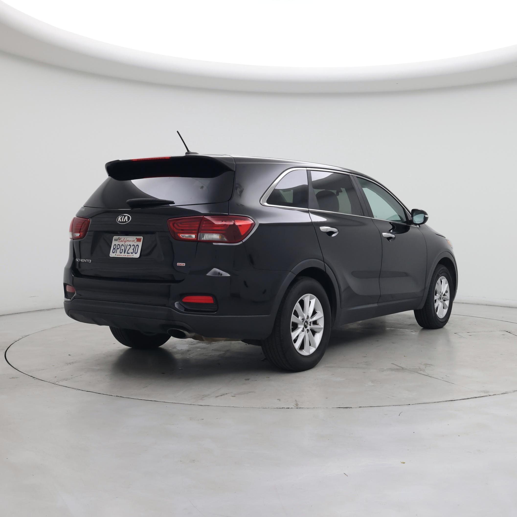 Thumbnail: 2020 Kia Sorento - 8