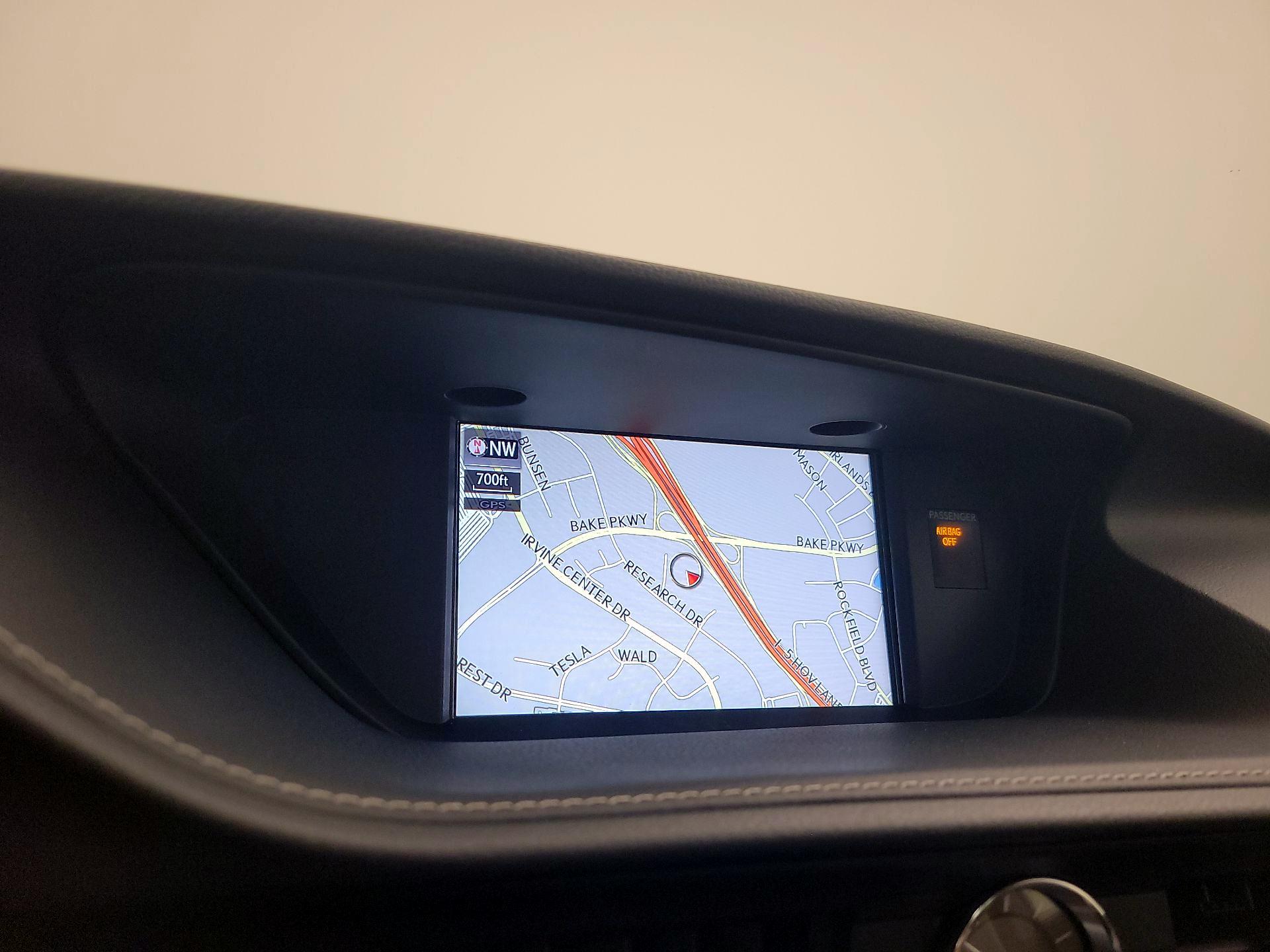 Thumbnail: 2018 Lexus ES - 14