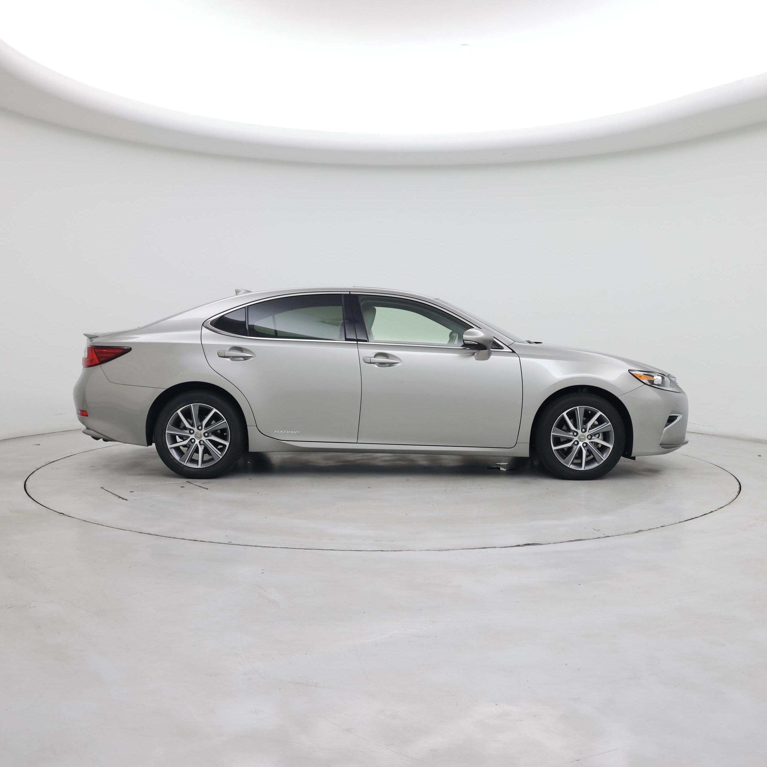 Thumbnail: 2018 Lexus ES - 7