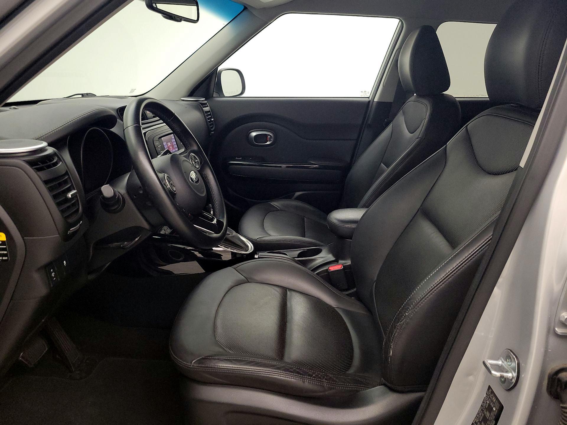 Thumbnail: 2016 Kia Soul - 11