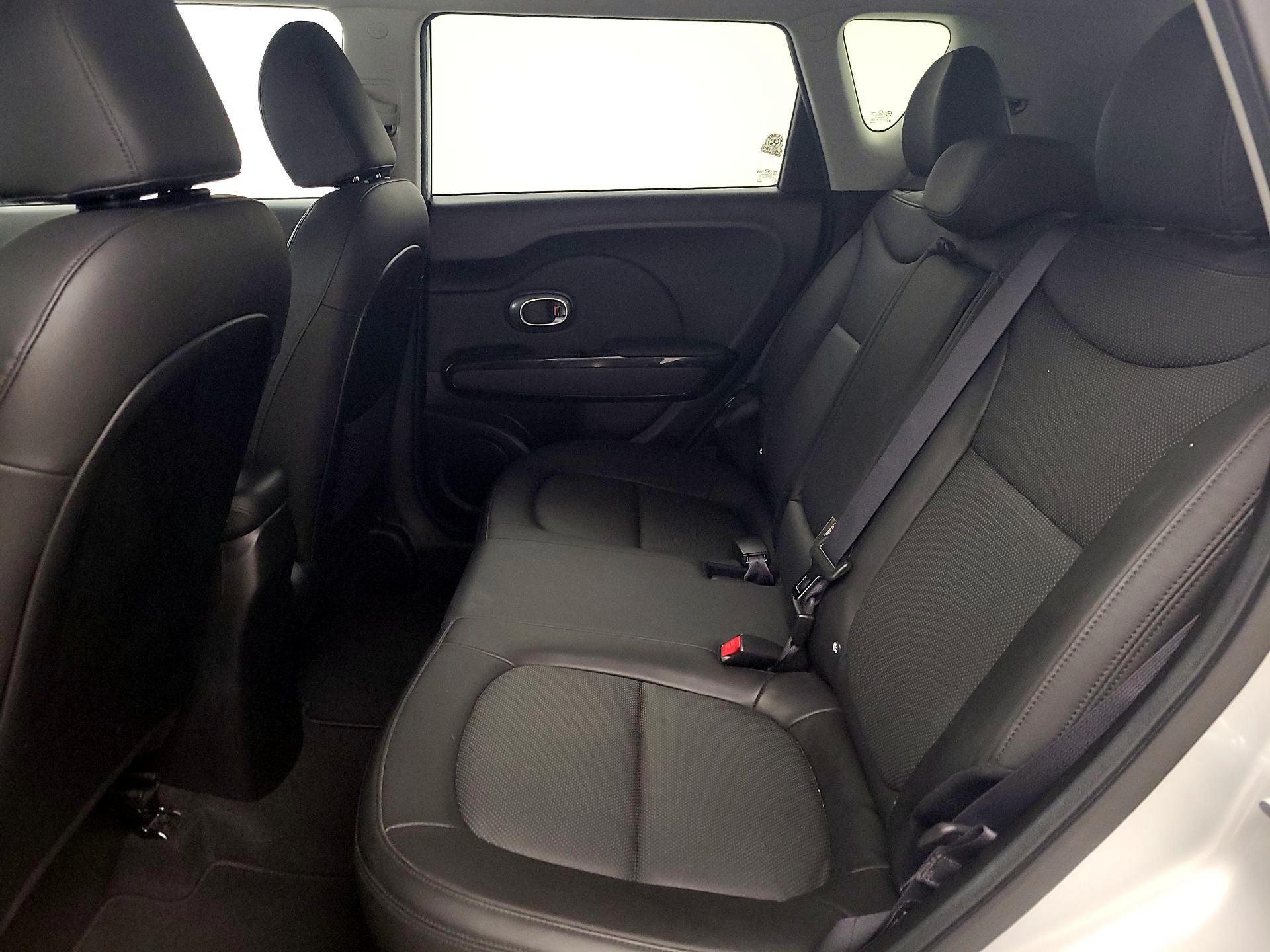 Thumbnail: 2016 Kia Soul - 19