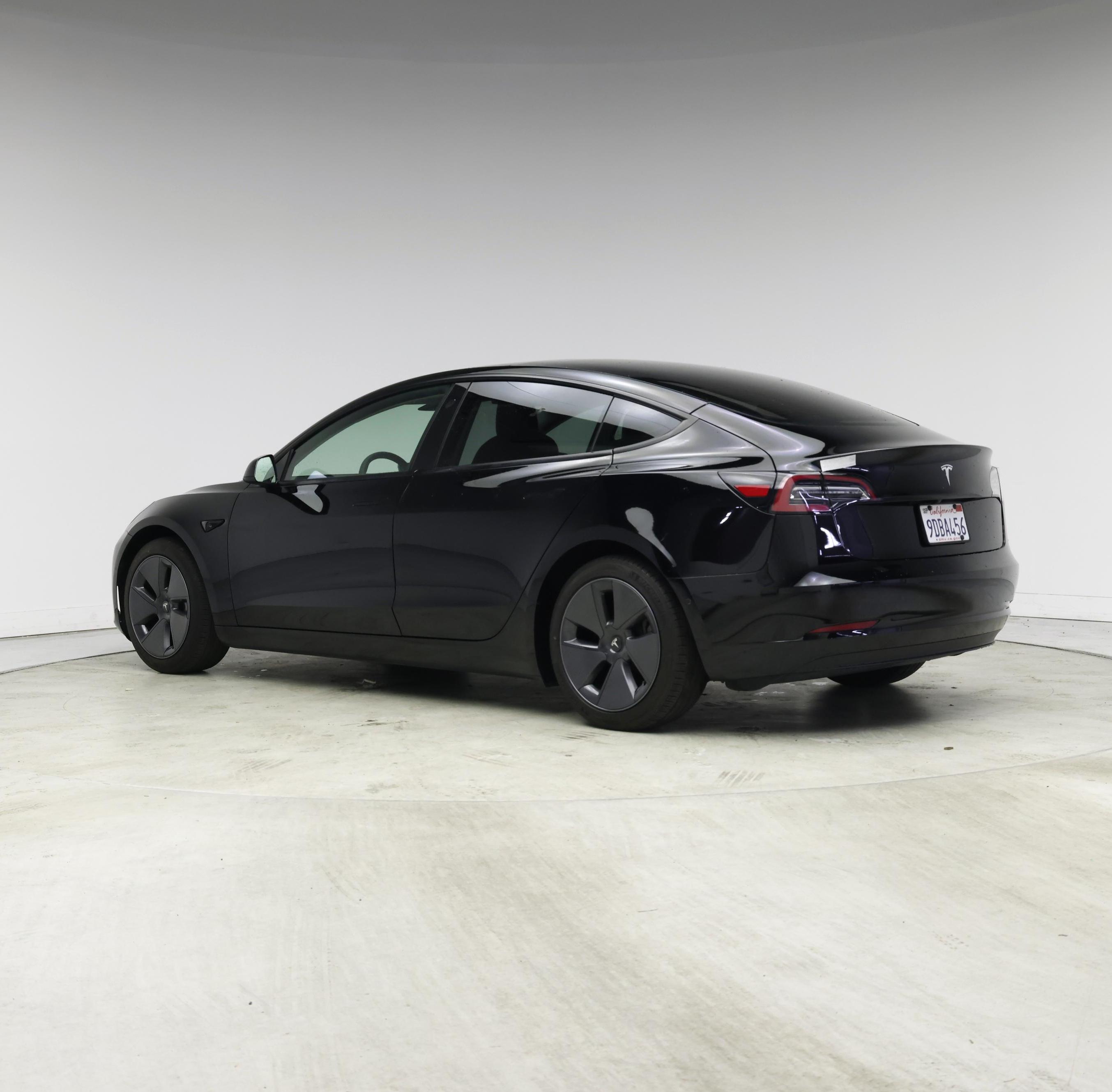 Thumbnail: 2022 Tesla Model 3 - 2