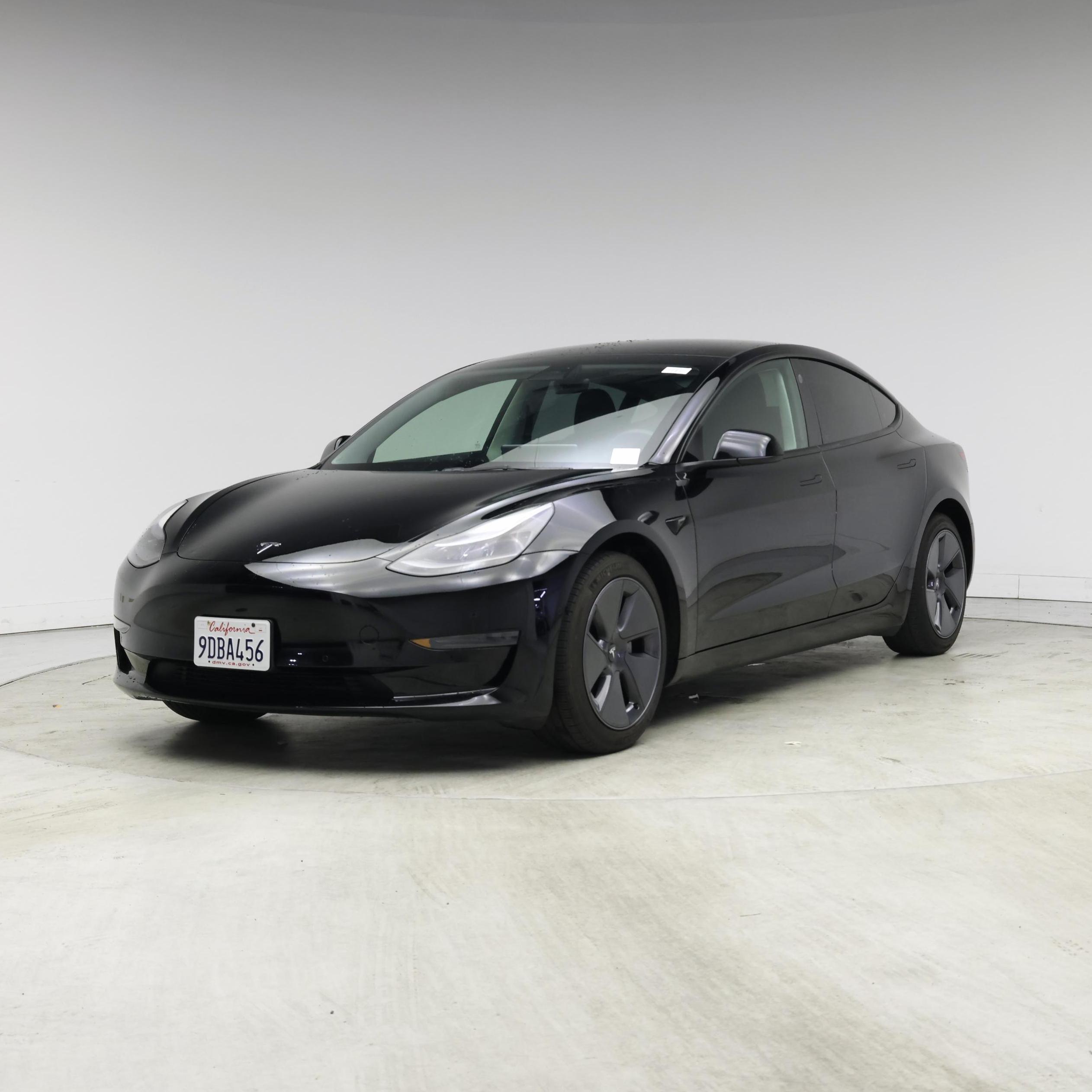 Thumbnail: 2022 Tesla Model 3 - 4