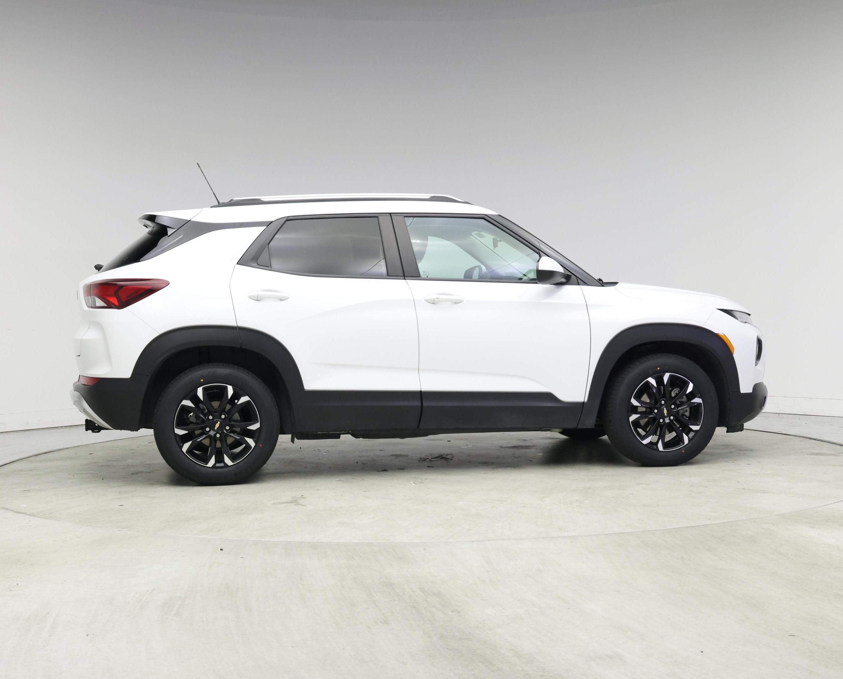 Thumbnail: 2023 Chevrolet TrailBlazer - 7