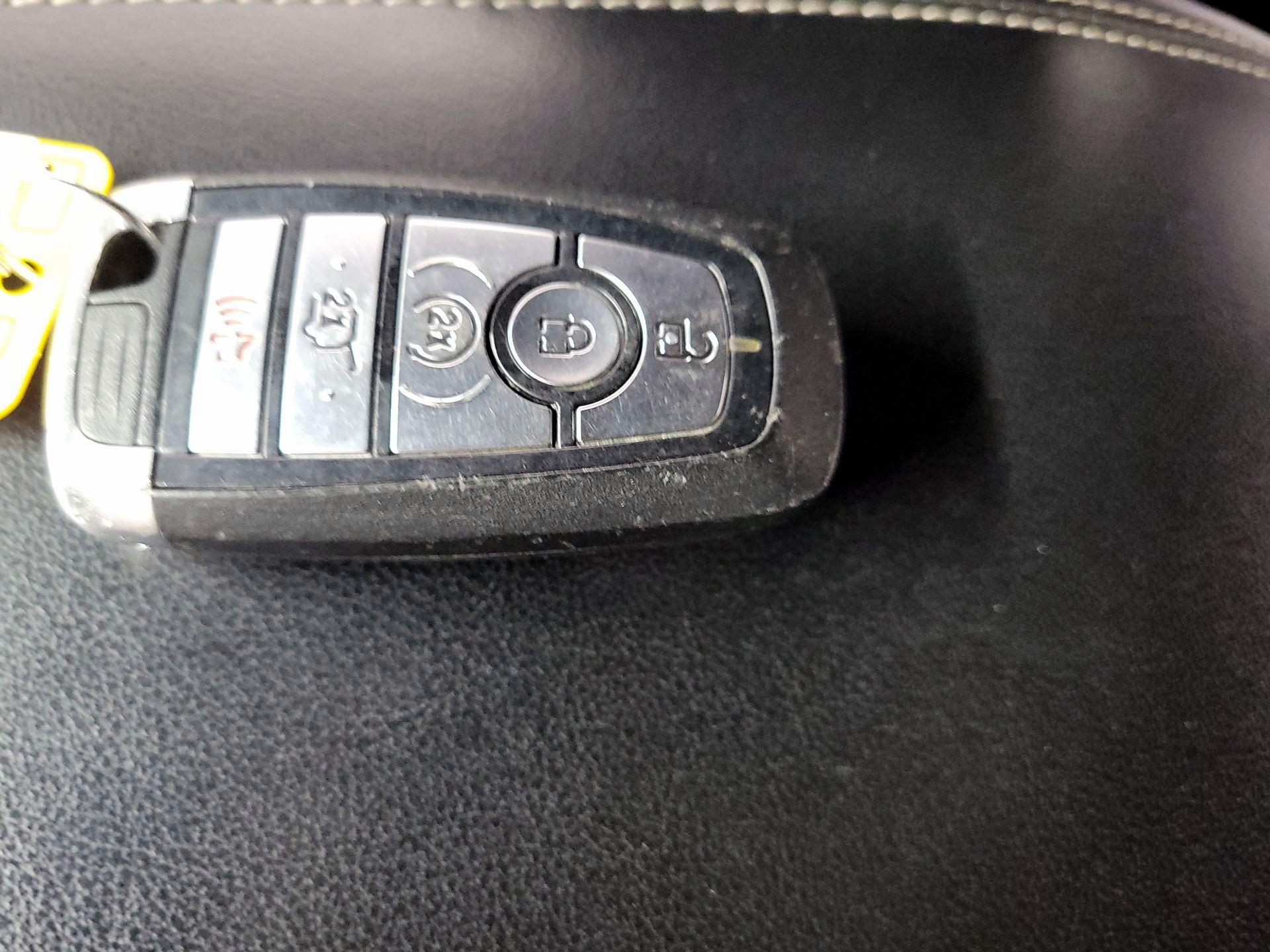 Thumbnail: 2020 Ford Explorer - 20