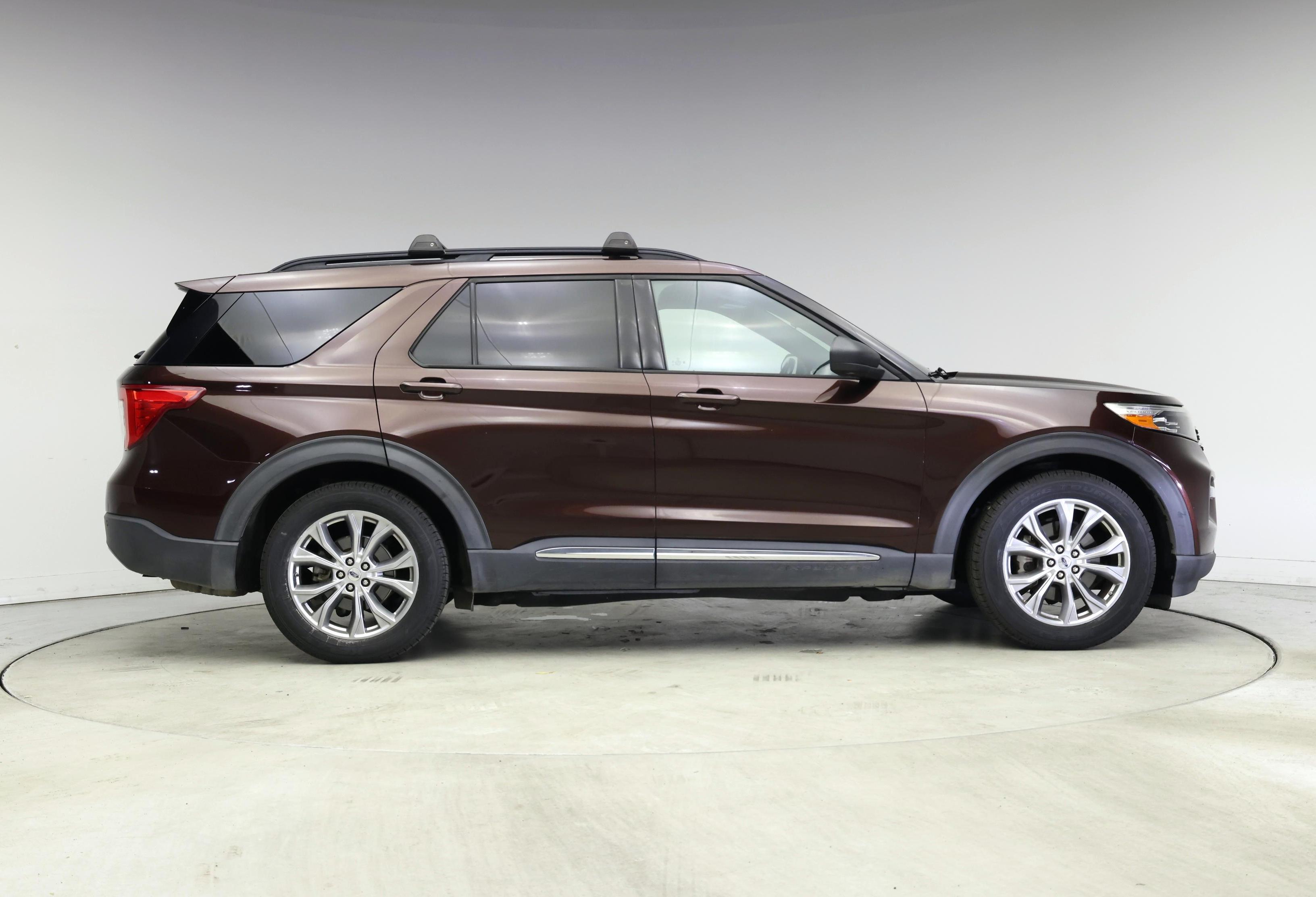 Thumbnail: 2020 Ford Explorer - 7
