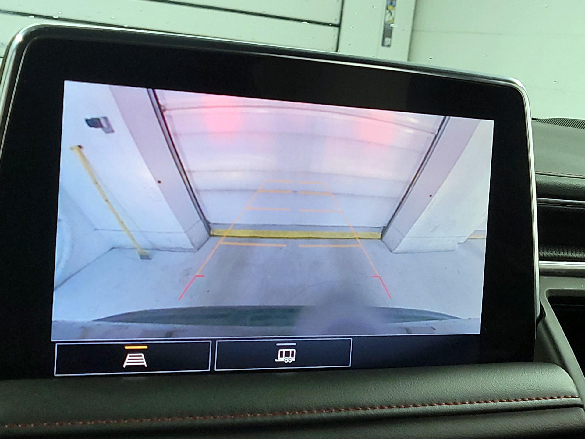 Thumbnail: 2021 Chevrolet Suburban - 14