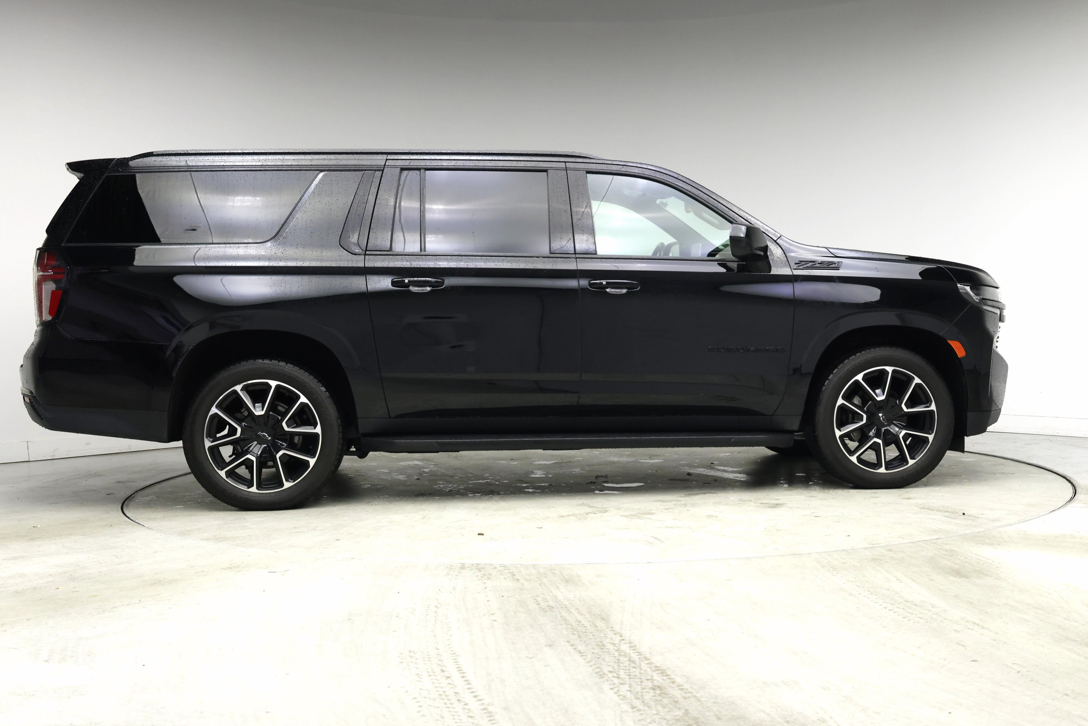 Thumbnail: 2021 Chevrolet Suburban - 7