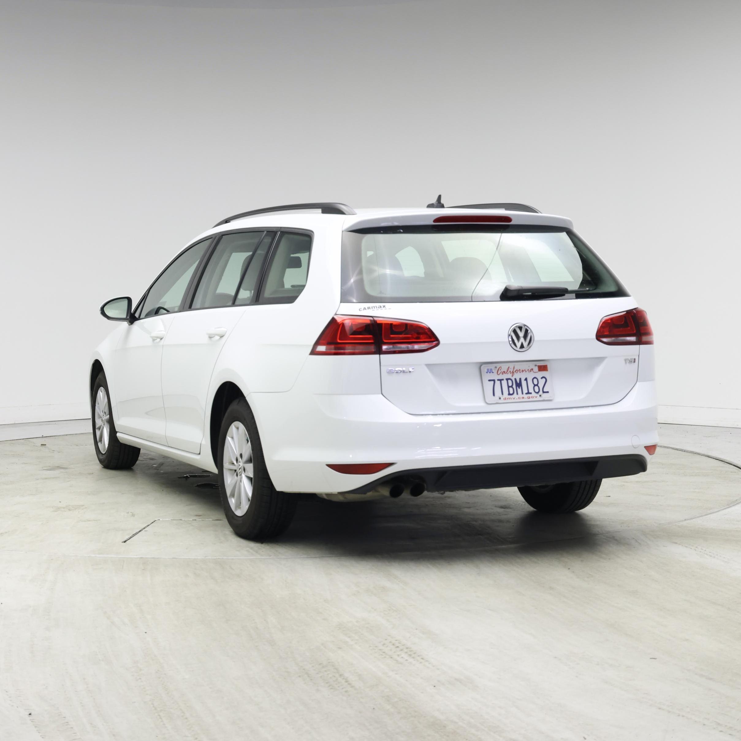 Thumbnail: 2016 Volkswagen Golf - 6