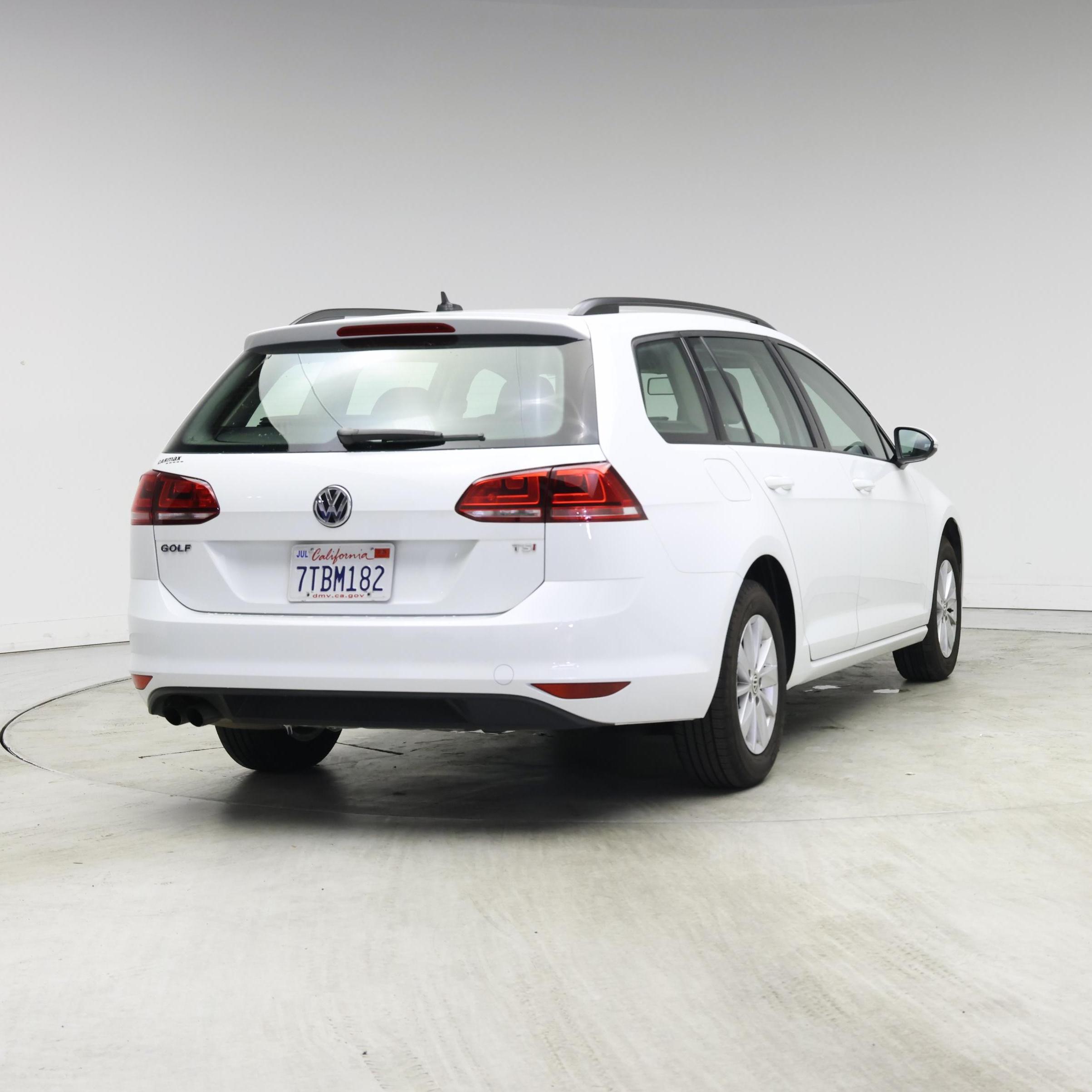 Thumbnail: 2016 Volkswagen Golf - 8