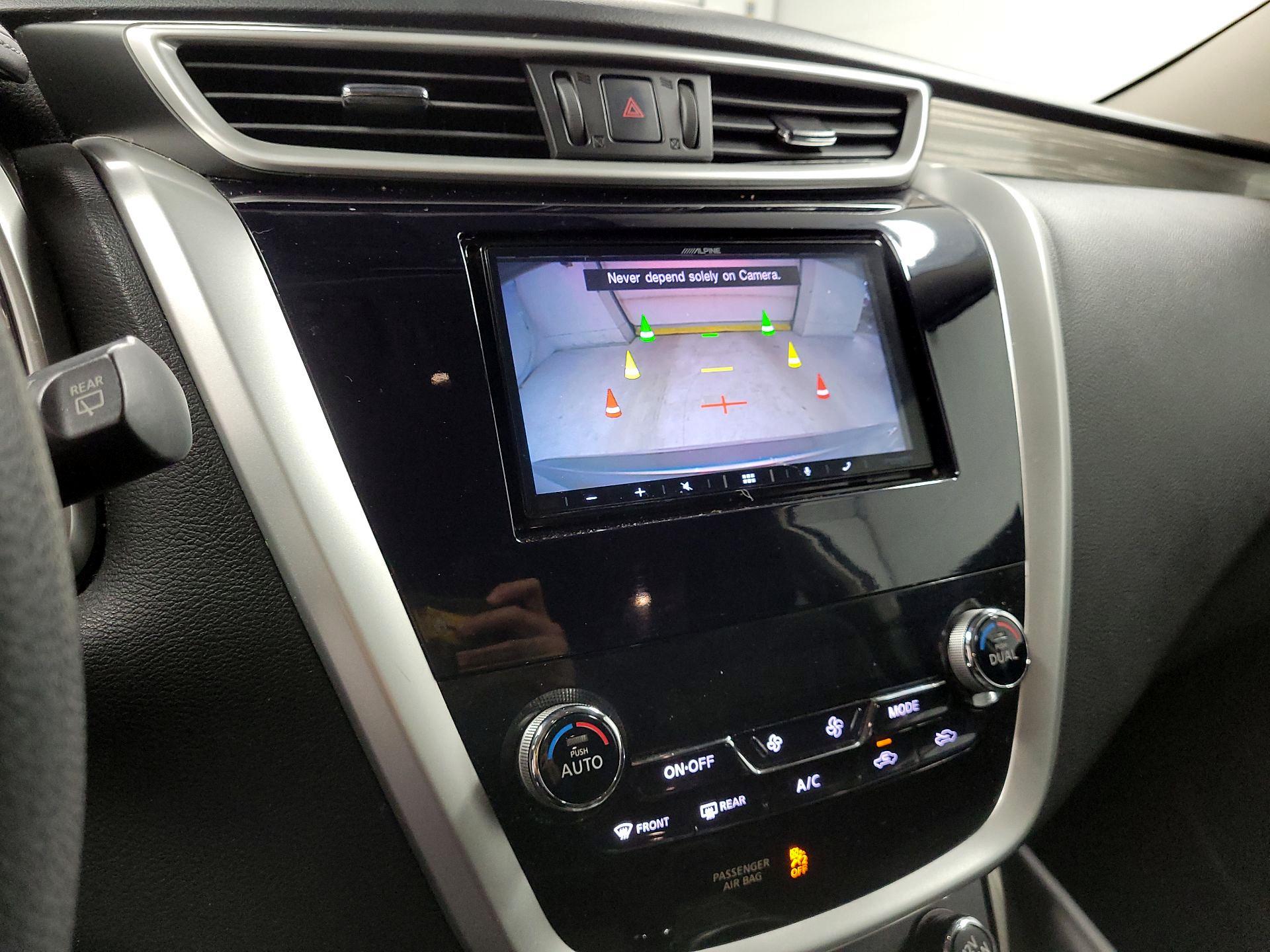 Thumbnail: 2016 Nissan Murano - 14