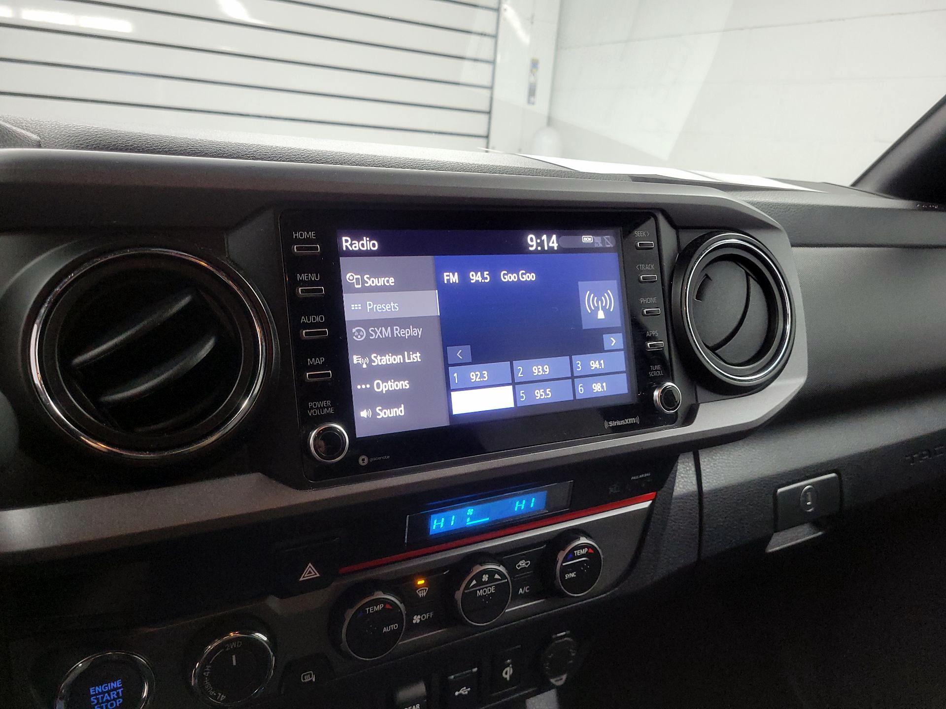 Thumbnail: 2023 Toyota Tacoma - 15