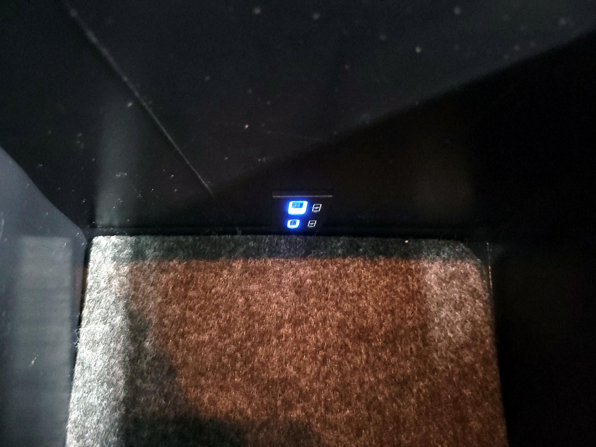 Thumbnail: 2023 Toyota Tacoma - 18