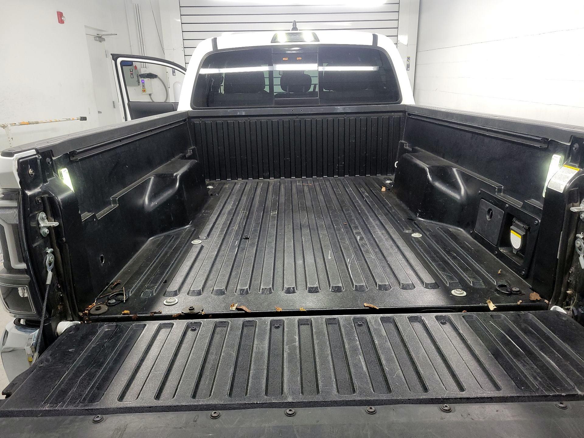 Thumbnail: 2023 Toyota Tacoma - 20