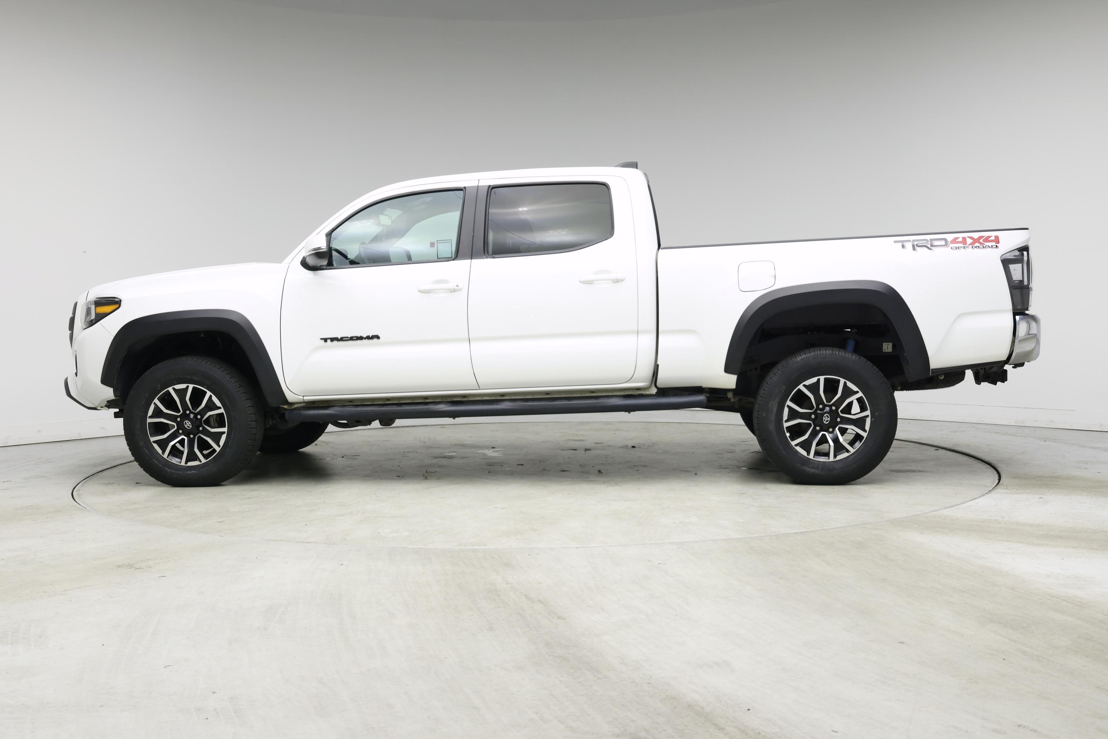 Thumbnail: 2023 Toyota Tacoma - 3