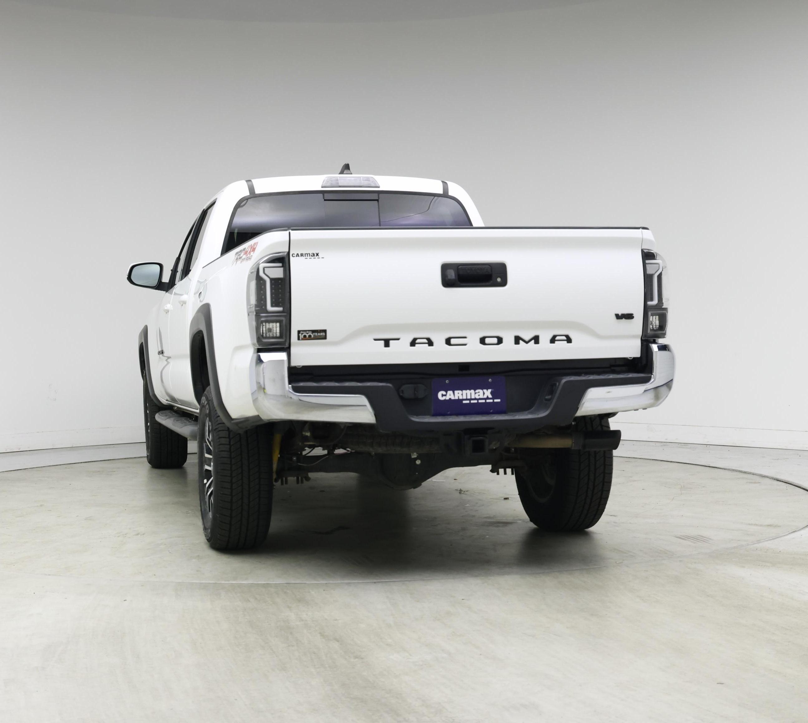 Thumbnail: 2023 Toyota Tacoma - 6