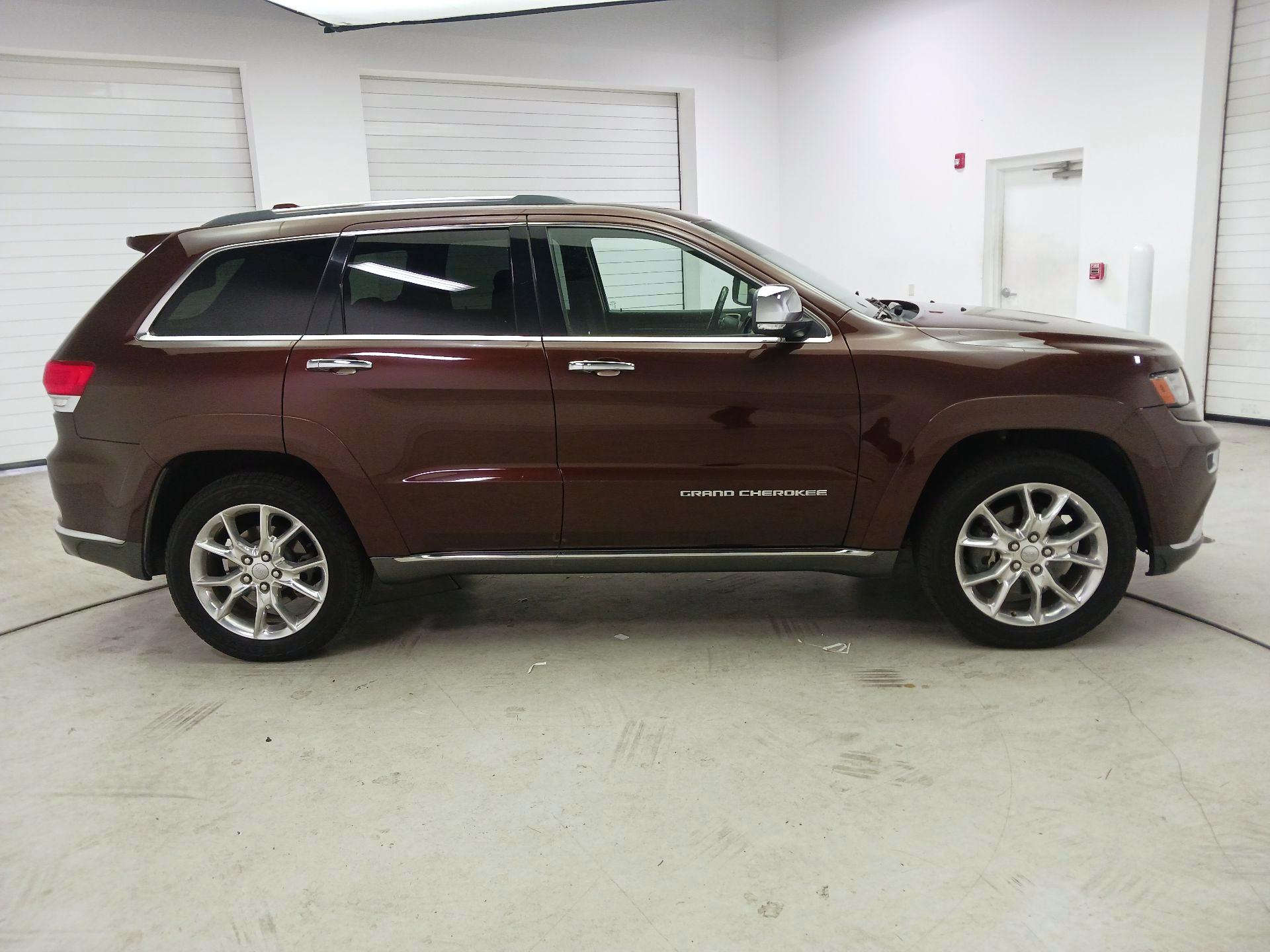 Thumbnail: 2014 Jeep Grand Cherokee - 4