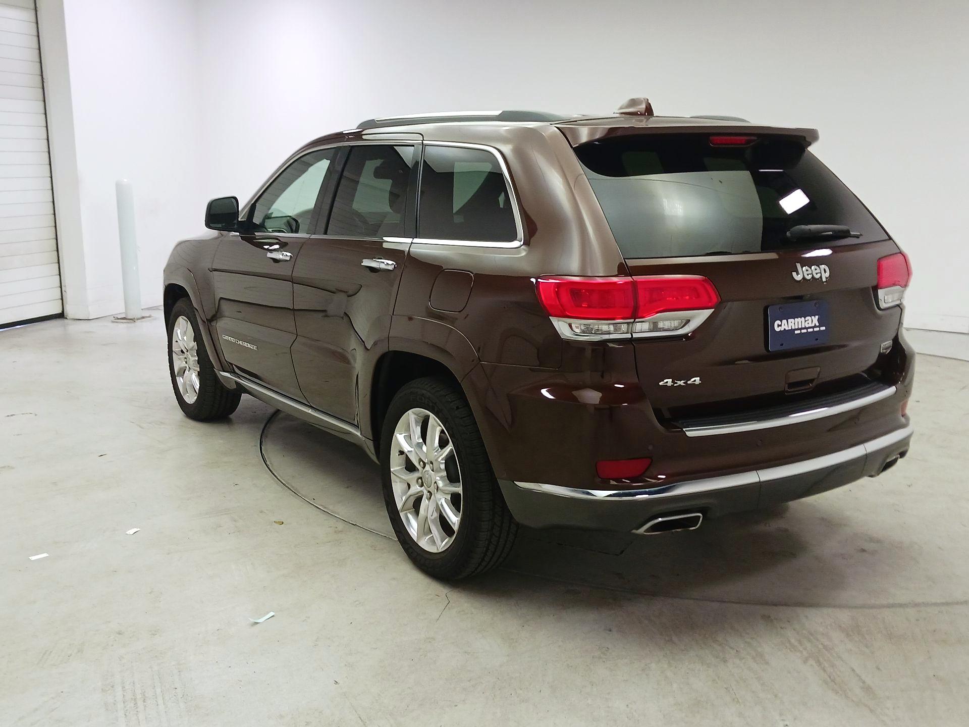 Thumbnail: 2014 Jeep Grand Cherokee - 7