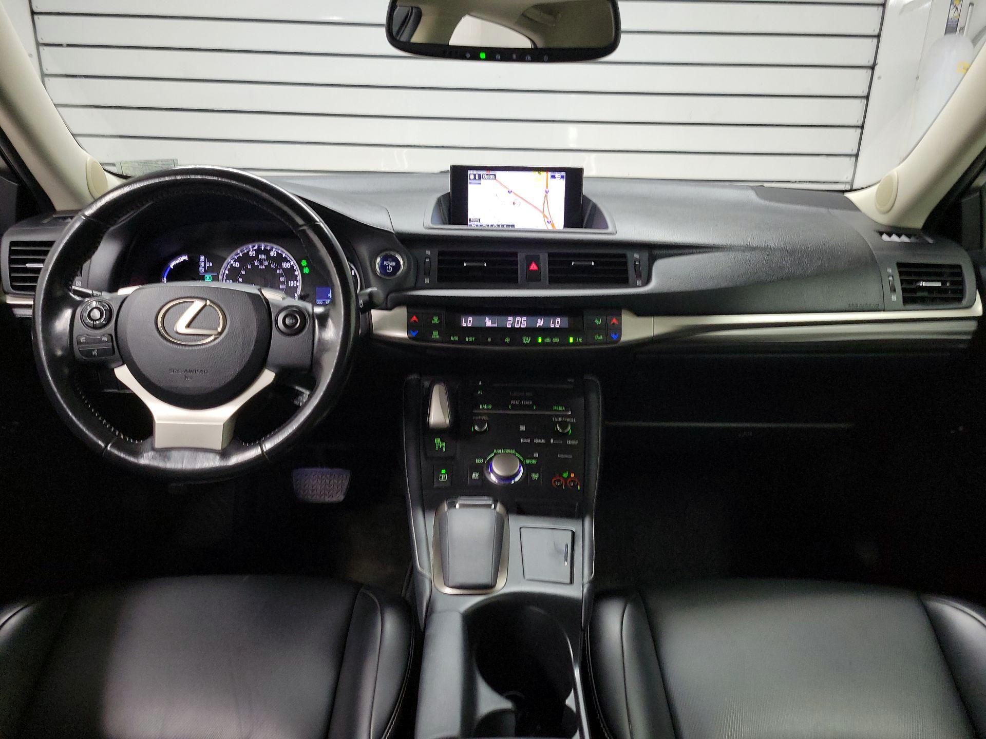 Thumbnail: 2017 Lexus CT - 9