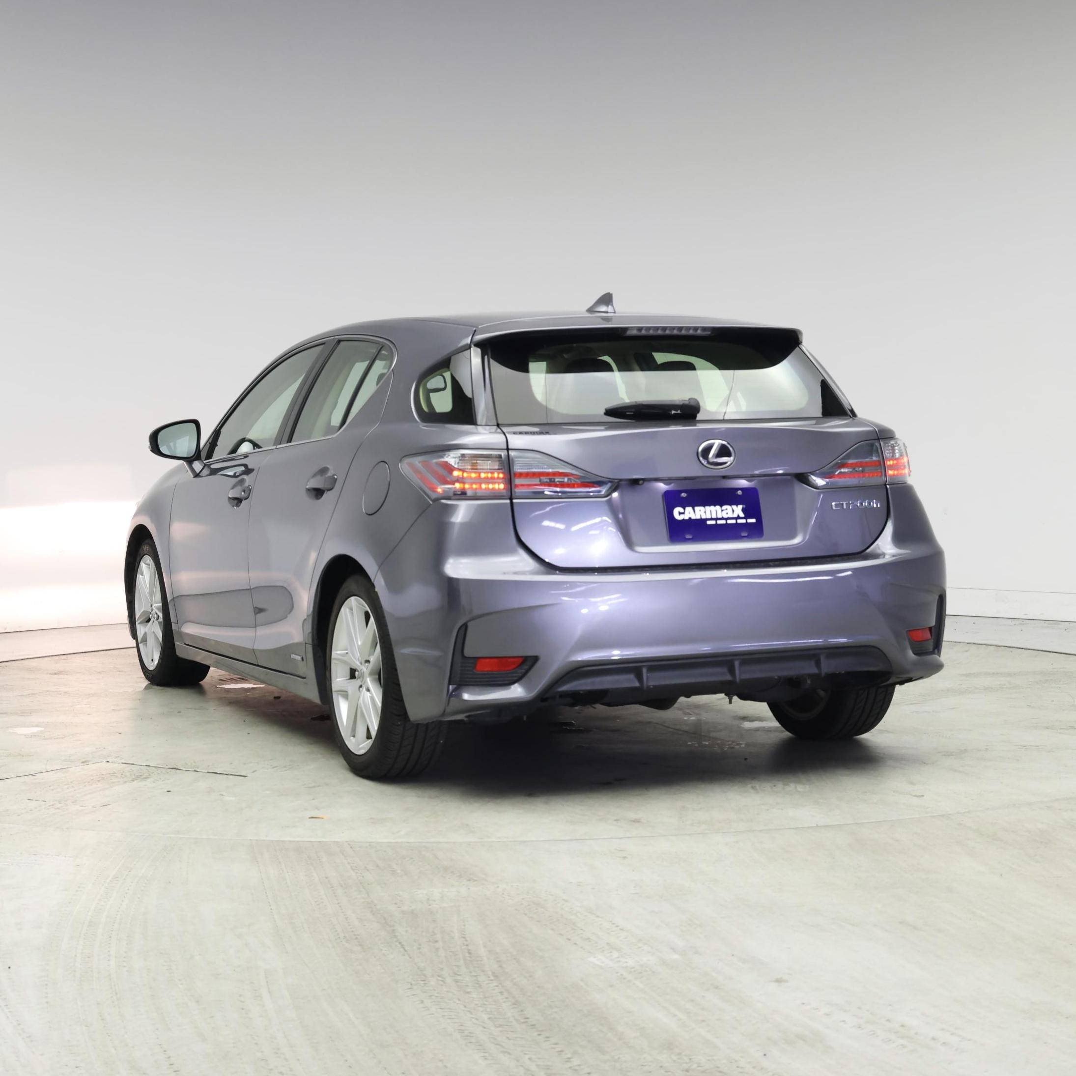 Thumbnail: 2017 Lexus CT - 6