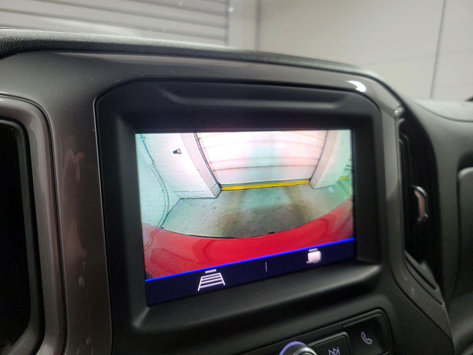 Thumbnail: 2021 Chevrolet Silverado 1500 - 14