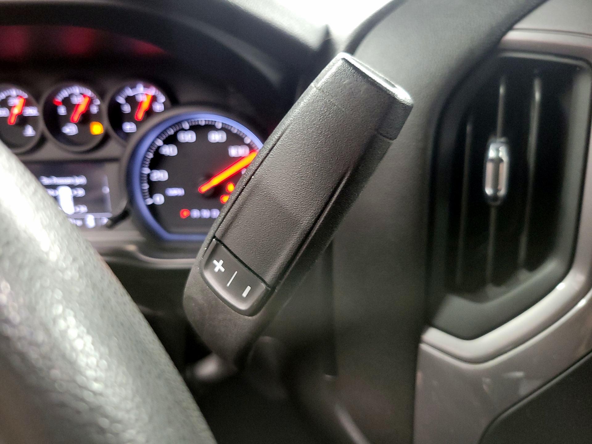 Thumbnail: 2021 Chevrolet Silverado 1500 - 17