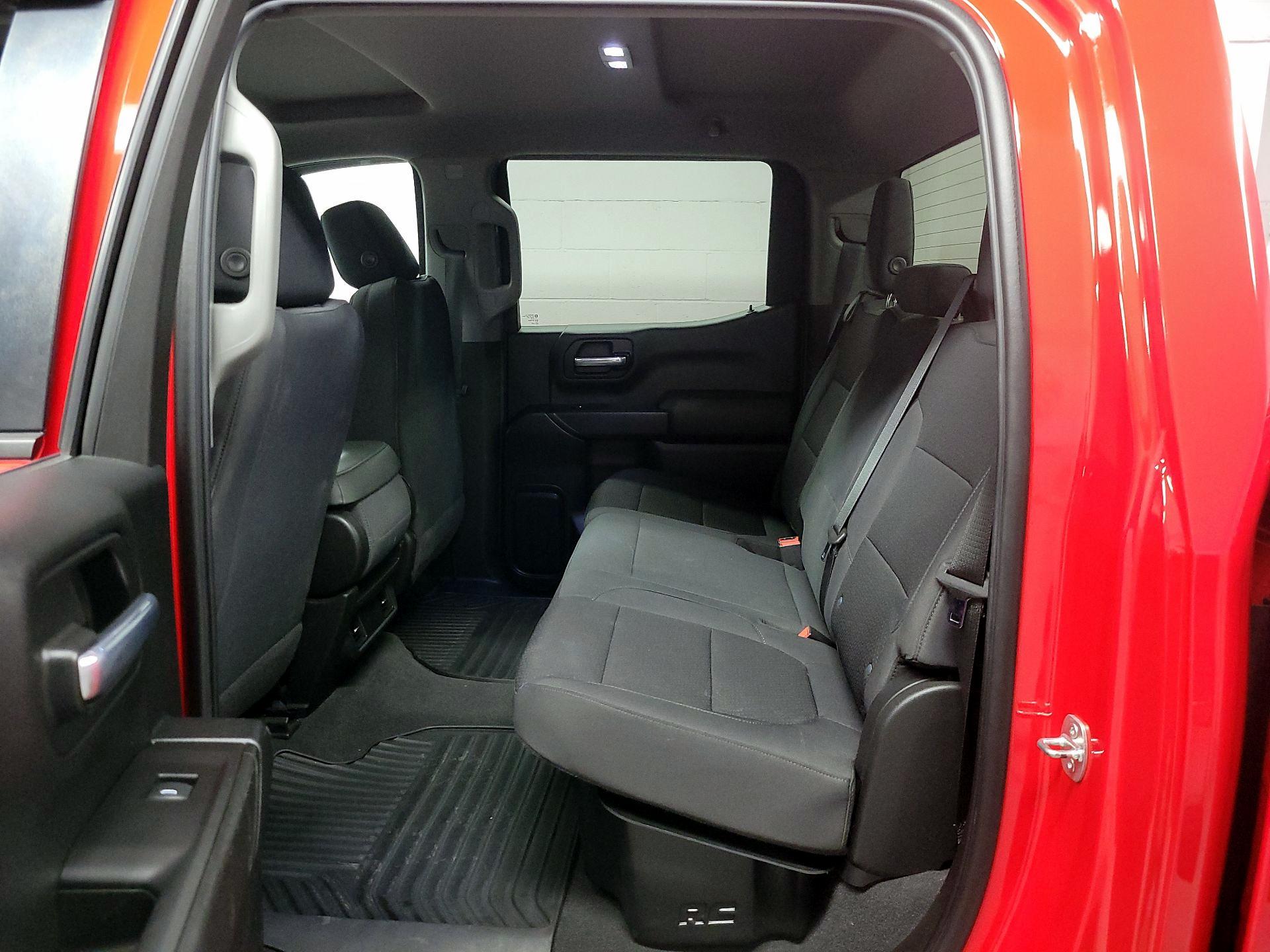 Thumbnail: 2021 Chevrolet Silverado 1500 - 18