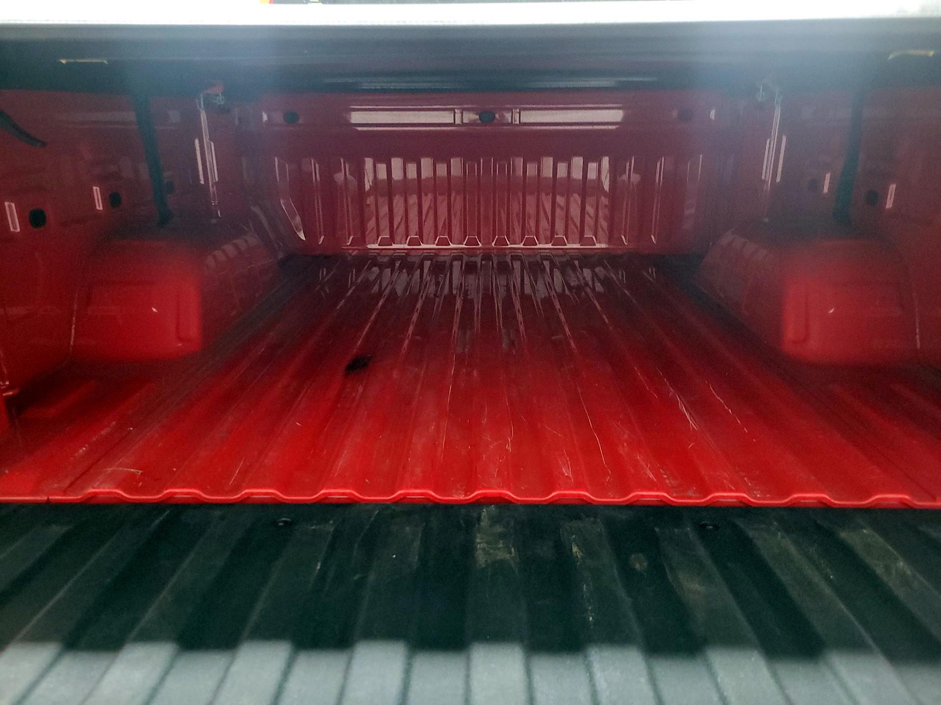 Thumbnail: 2021 Chevrolet Silverado 1500 - 19