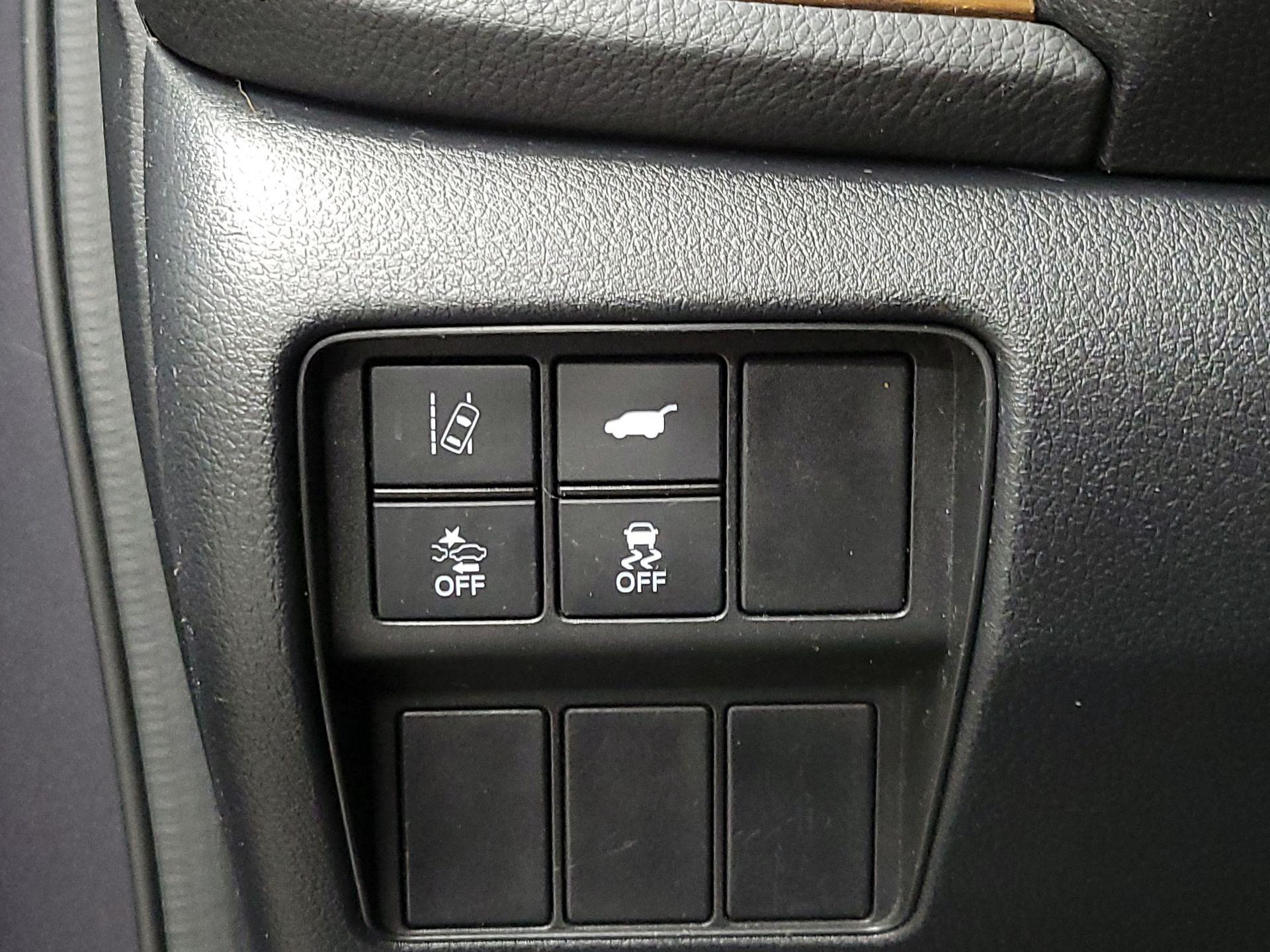 Thumbnail: 2020 Honda CR-V - 13