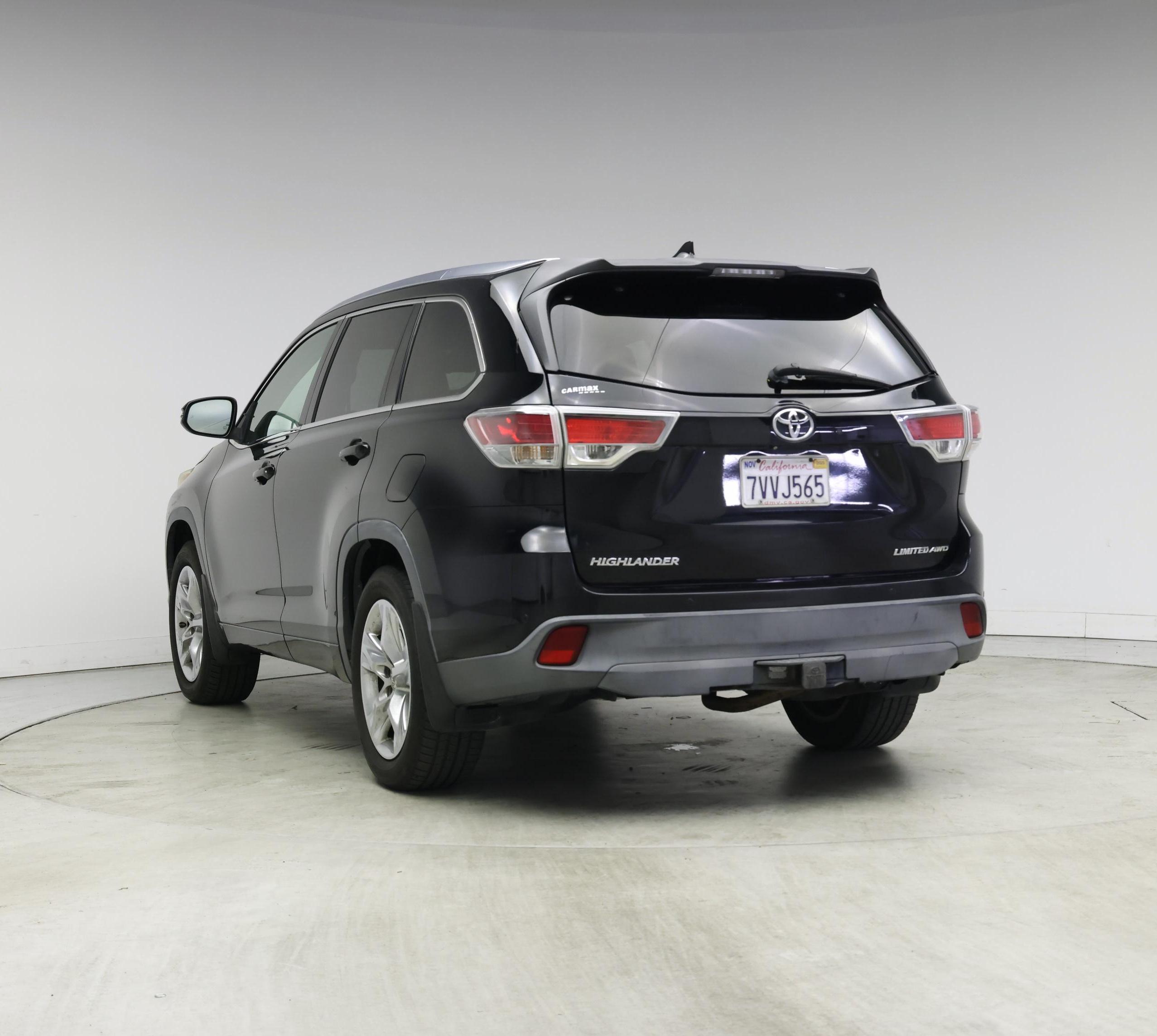 Thumbnail: 2015 Toyota Highlander - 2