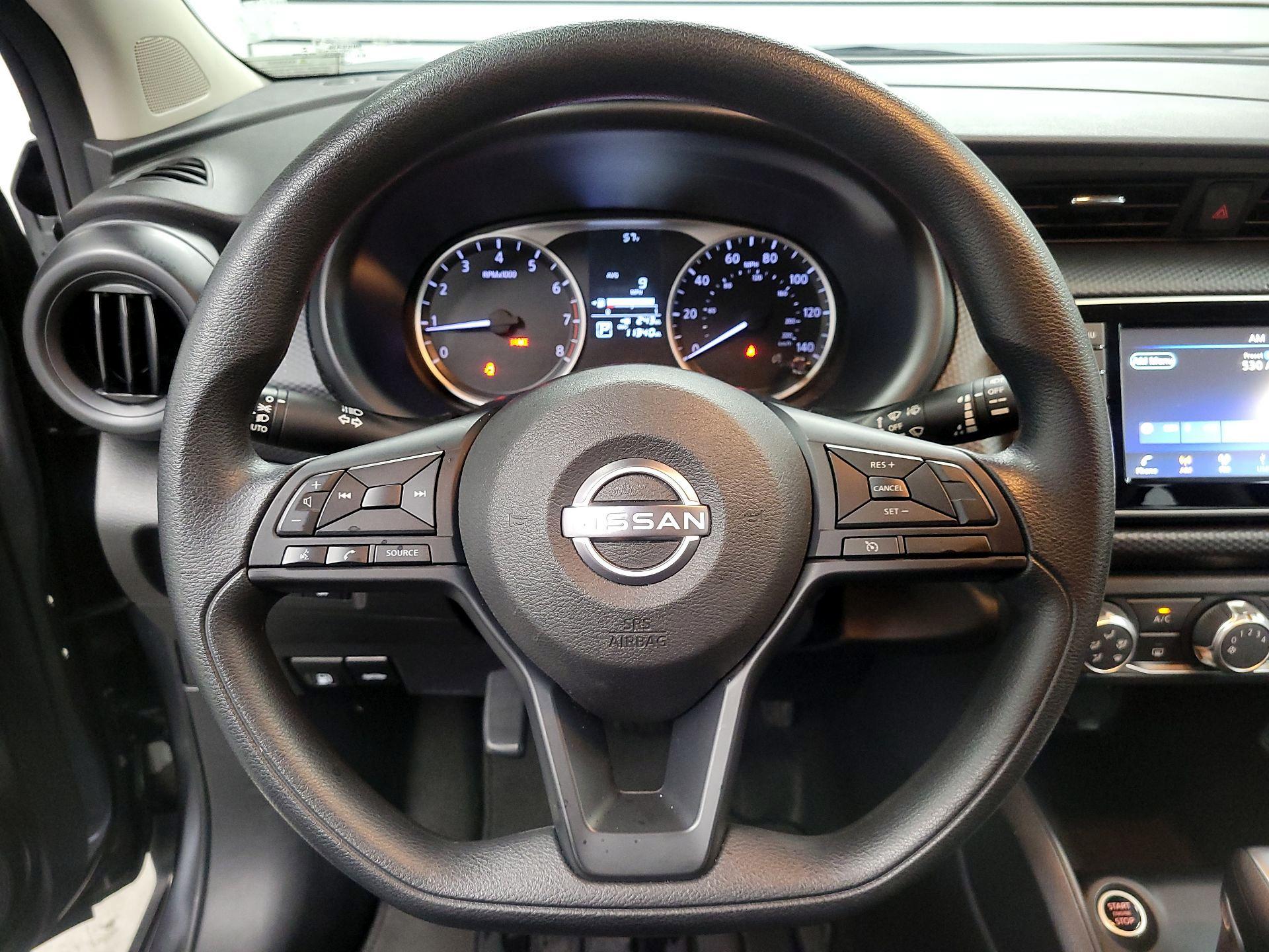 Thumbnail: 2023 Nissan Kicks - 10