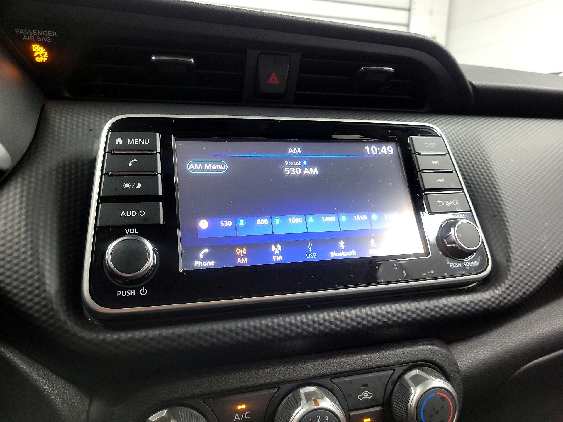 Thumbnail: 2023 Nissan Kicks - 15