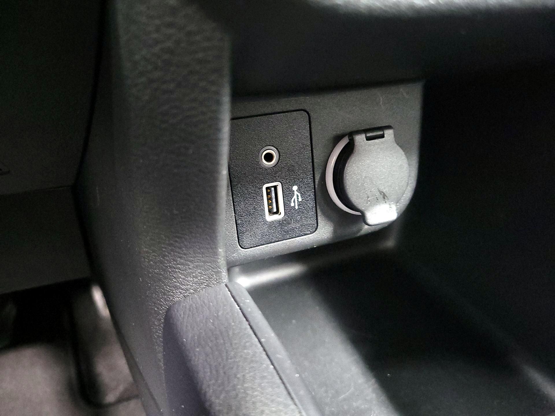 Thumbnail: 2023 Nissan Kicks - 18