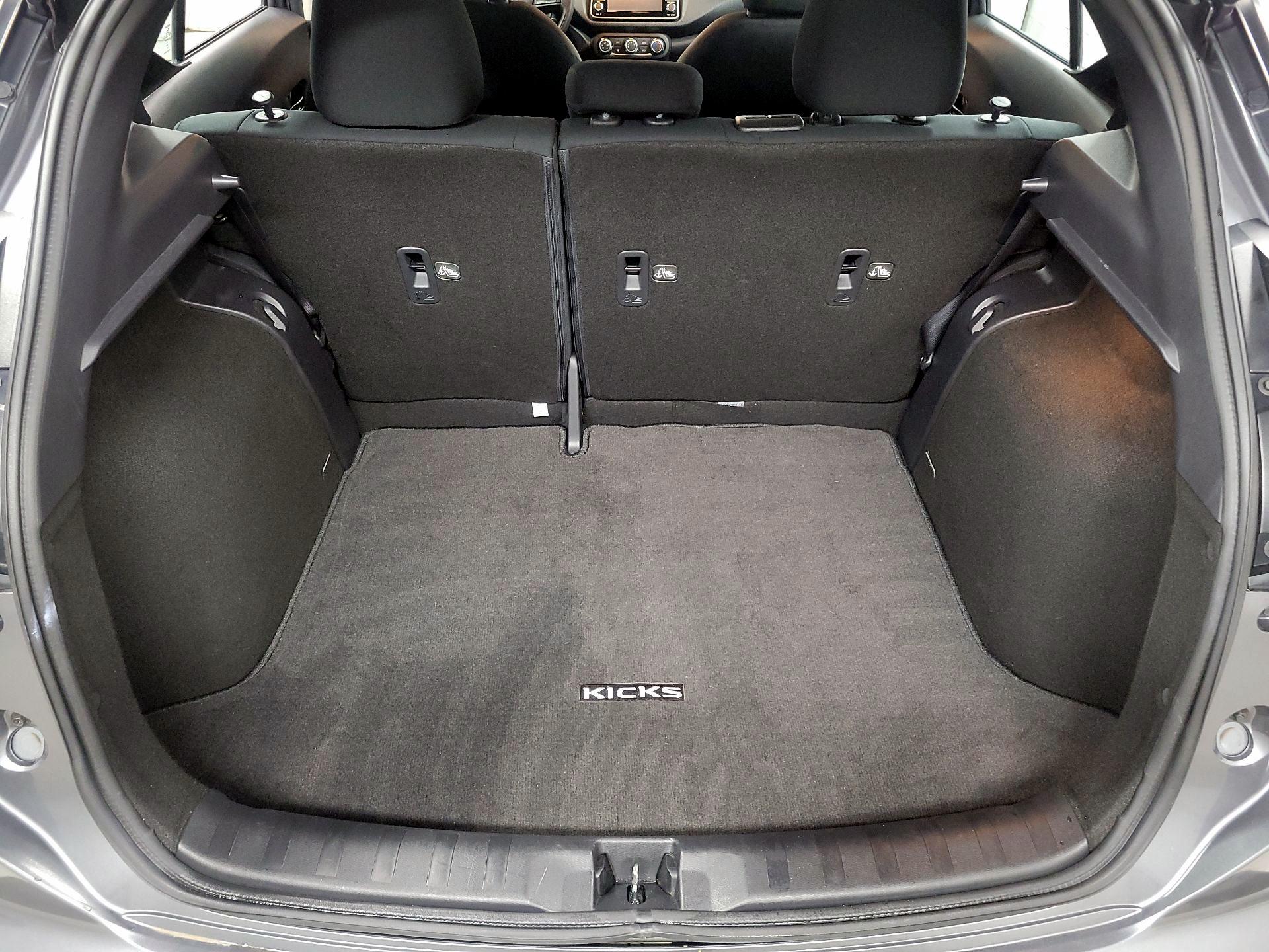 Thumbnail: 2023 Nissan Kicks - 20