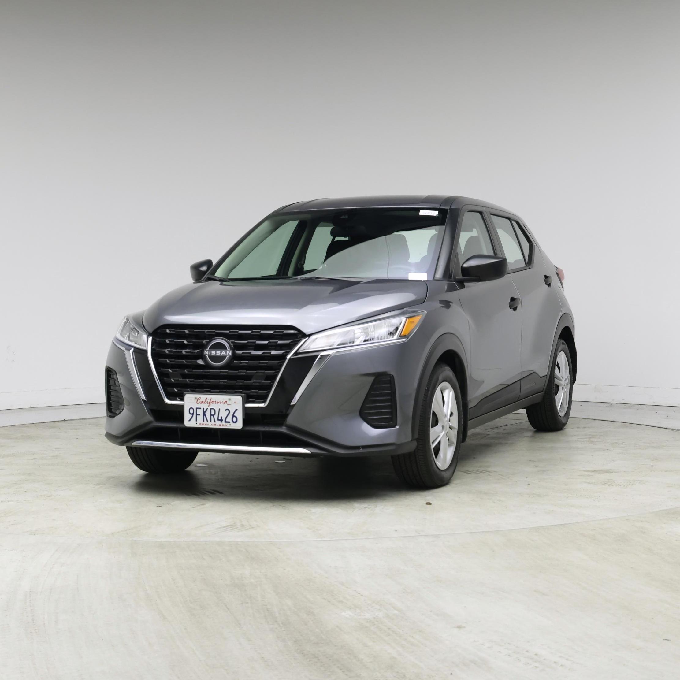 Thumbnail: 2023 Nissan Kicks - 4