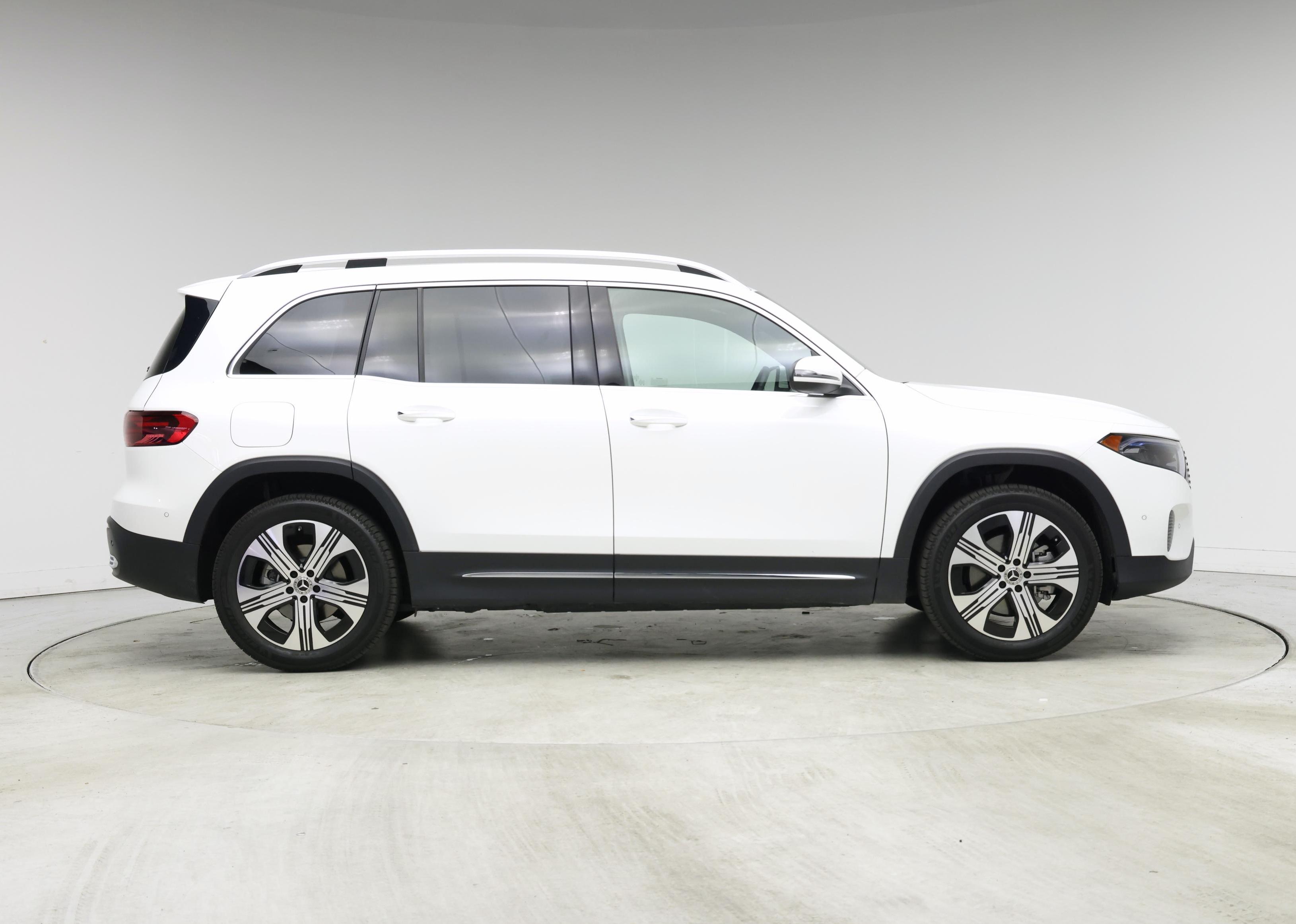 Thumbnail: 2024 Mercedes-Benz EQB - 7