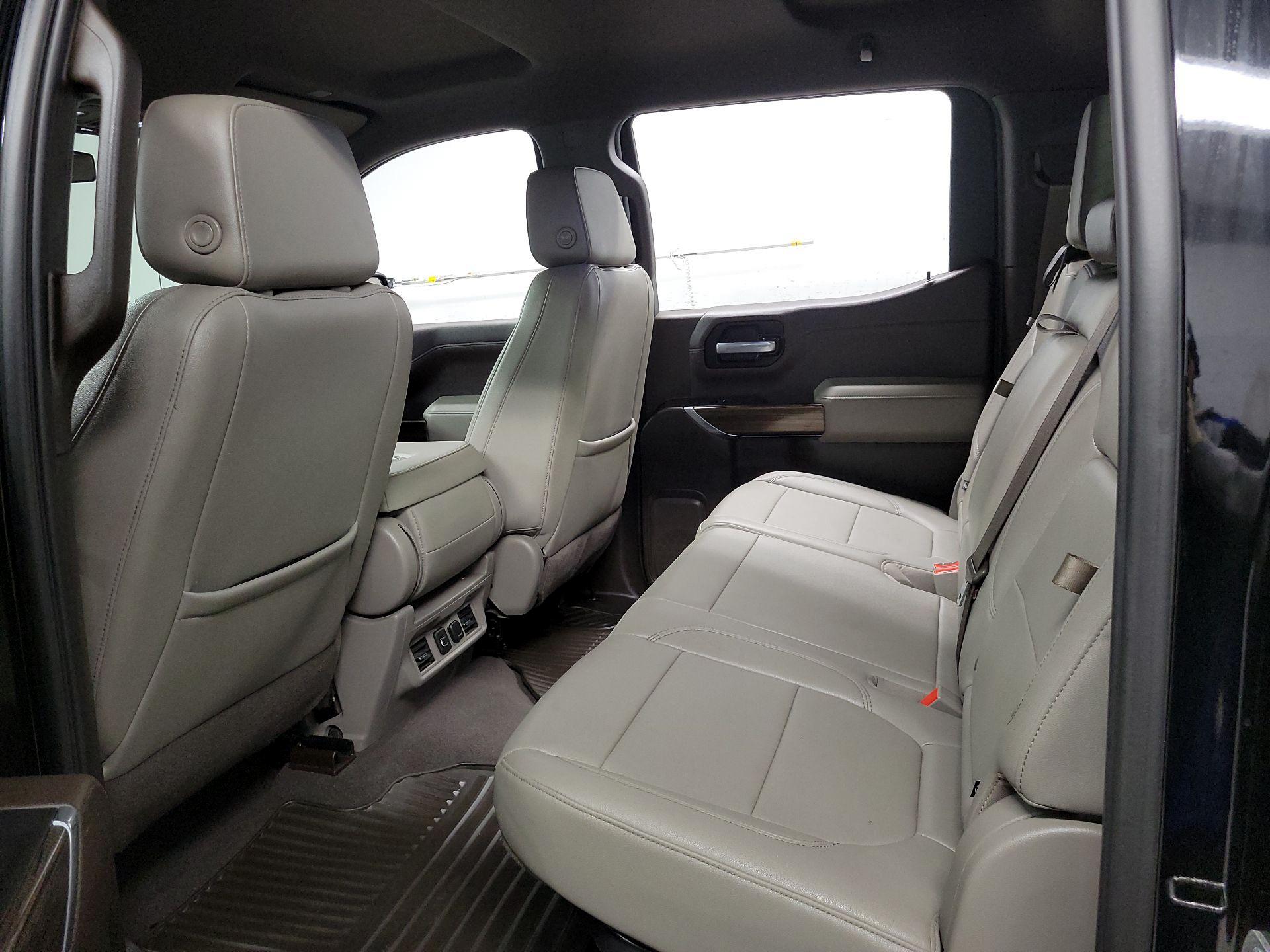 Thumbnail: 2021 Chevrolet Silverado 1500 - 19