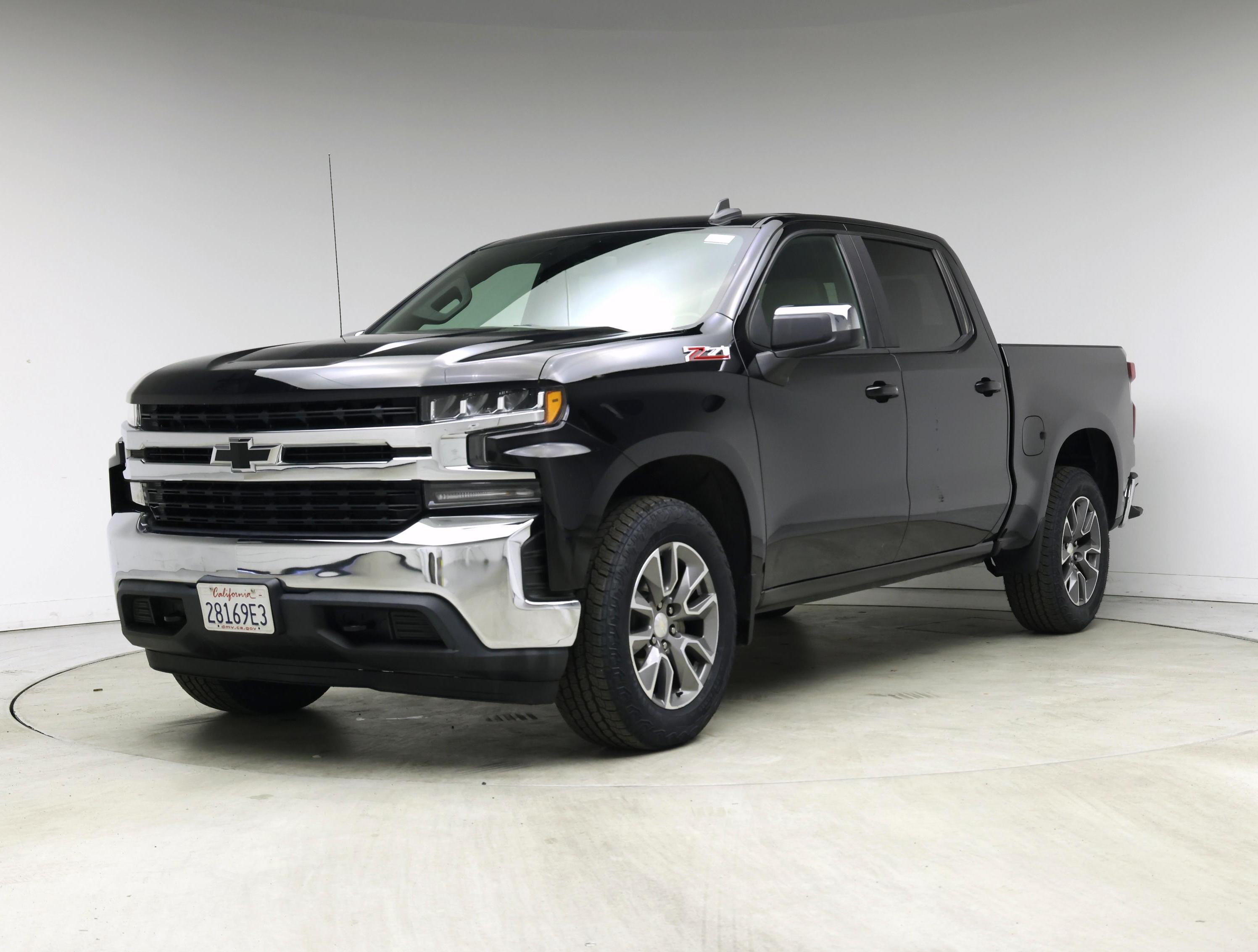 Thumbnail: 2021 Chevrolet Silverado 1500 - 4