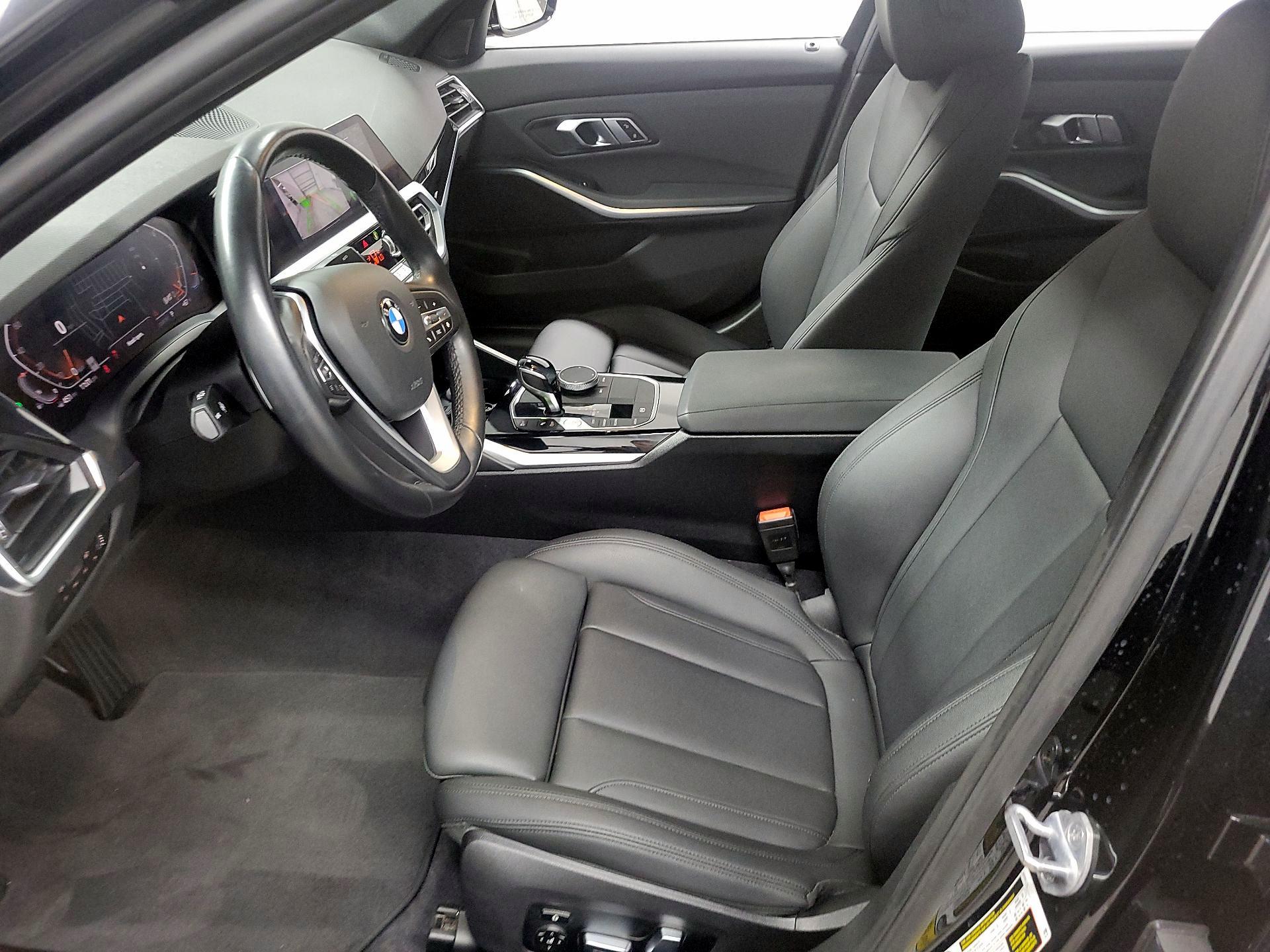 Thumbnail: 2019 BMW 3 Series - 11