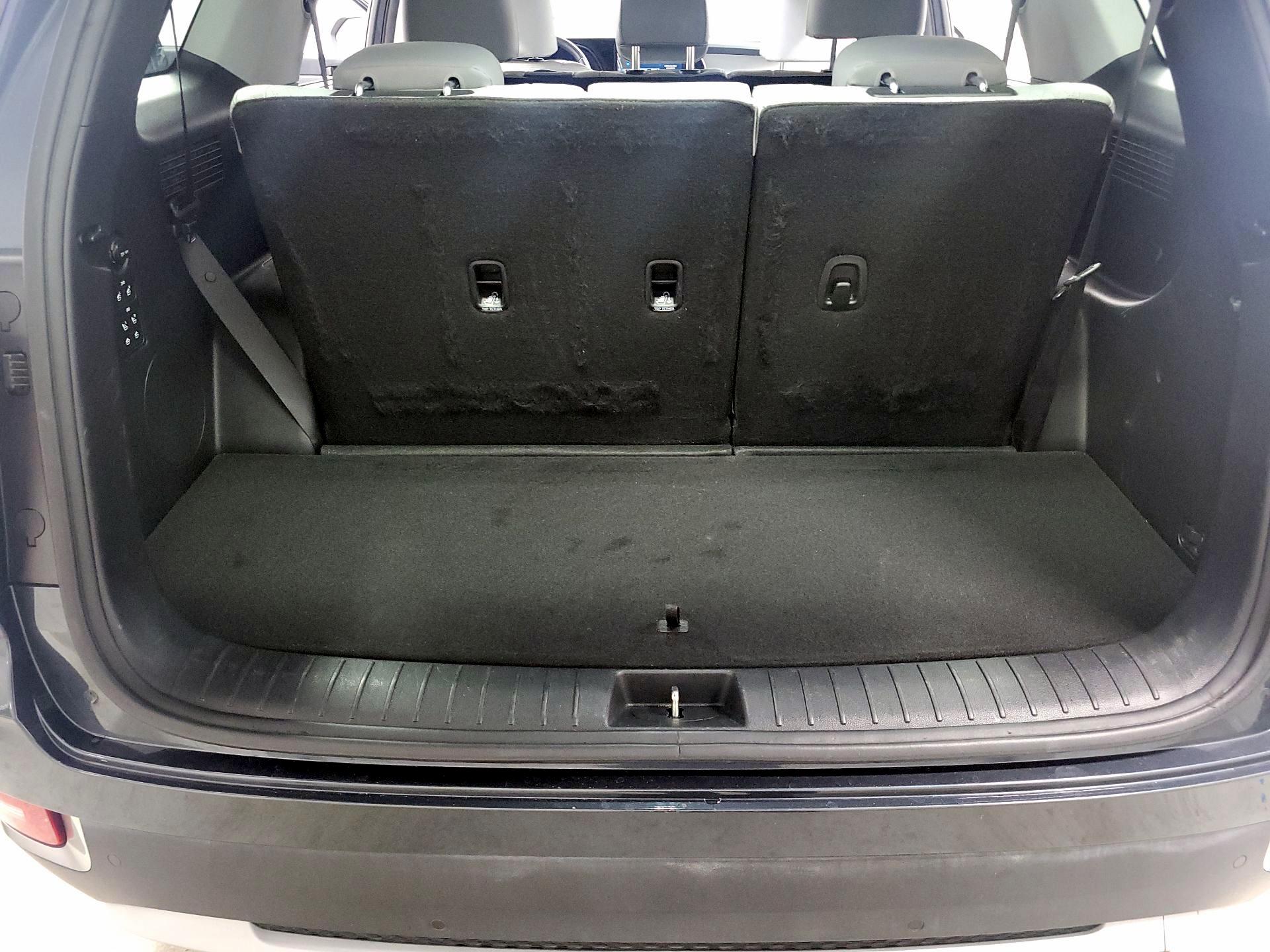 Thumbnail: 2020 Hyundai Palisade - 19